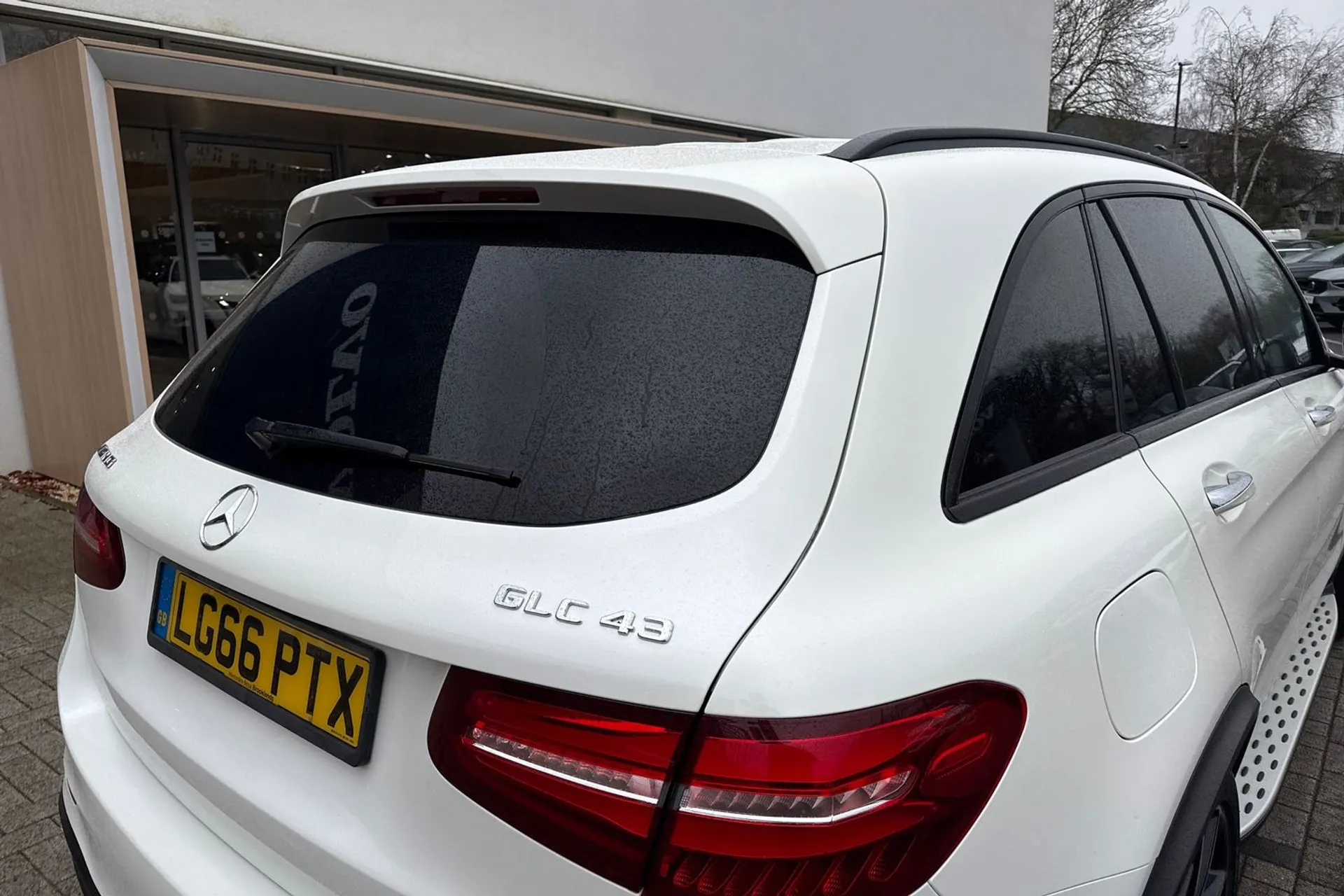 MERCEDES-BENZ GLC thumbnail image number 17