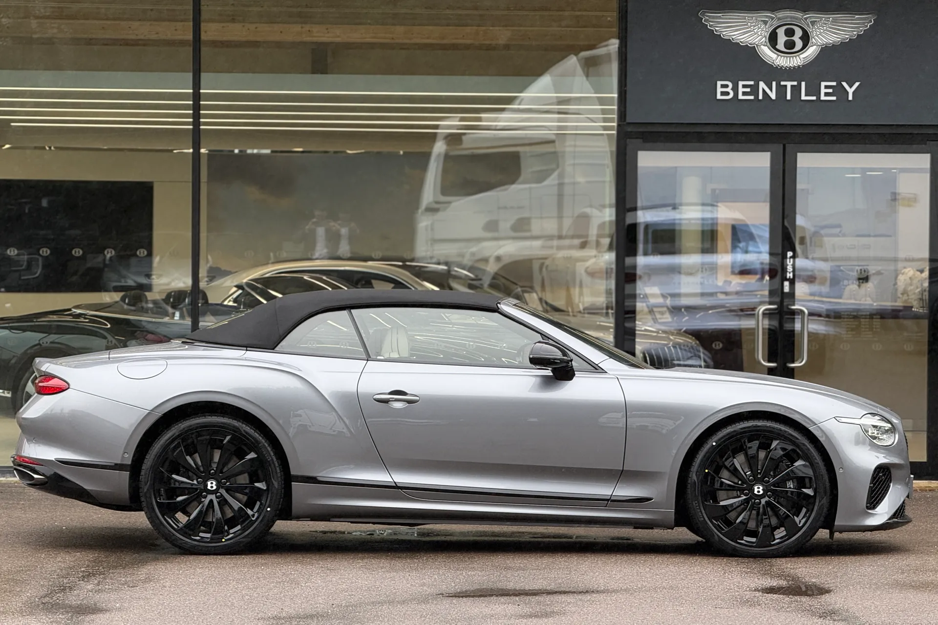 Bentley CONTINENTAL GTC thumbnail image number 41