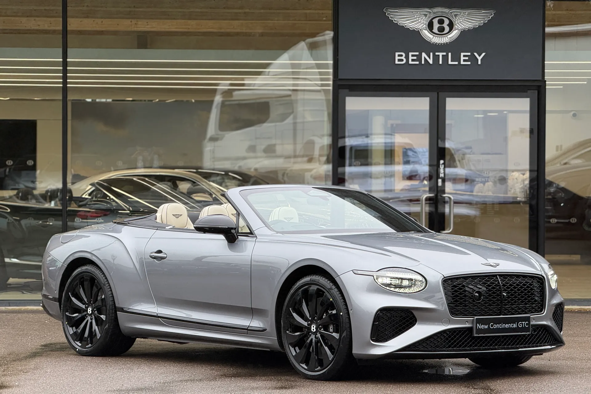 Bentley CONTINENTAL GTC thumbnail image number 3