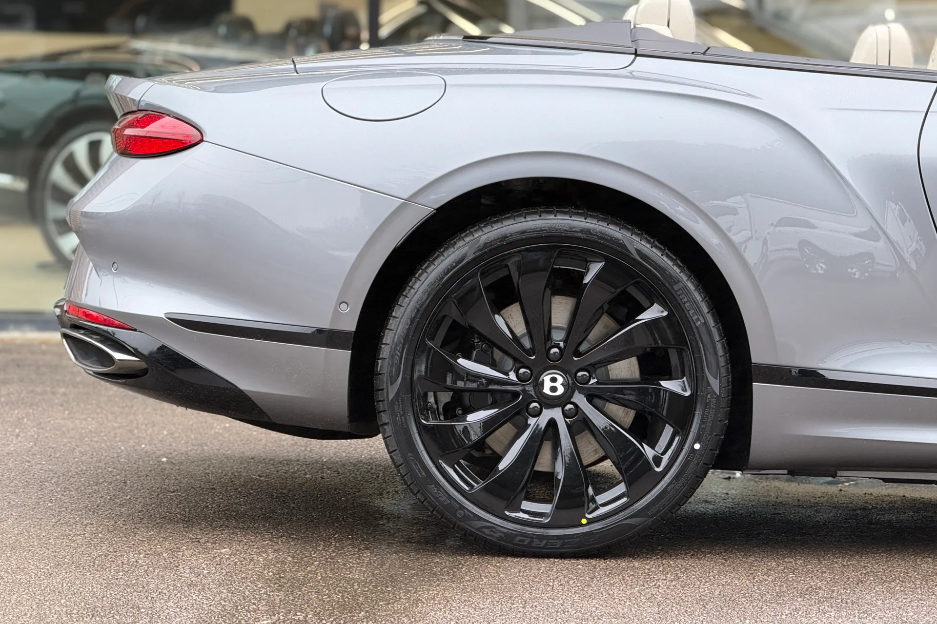 Bentley CONTINENTAL GTC thumbnail image number 10