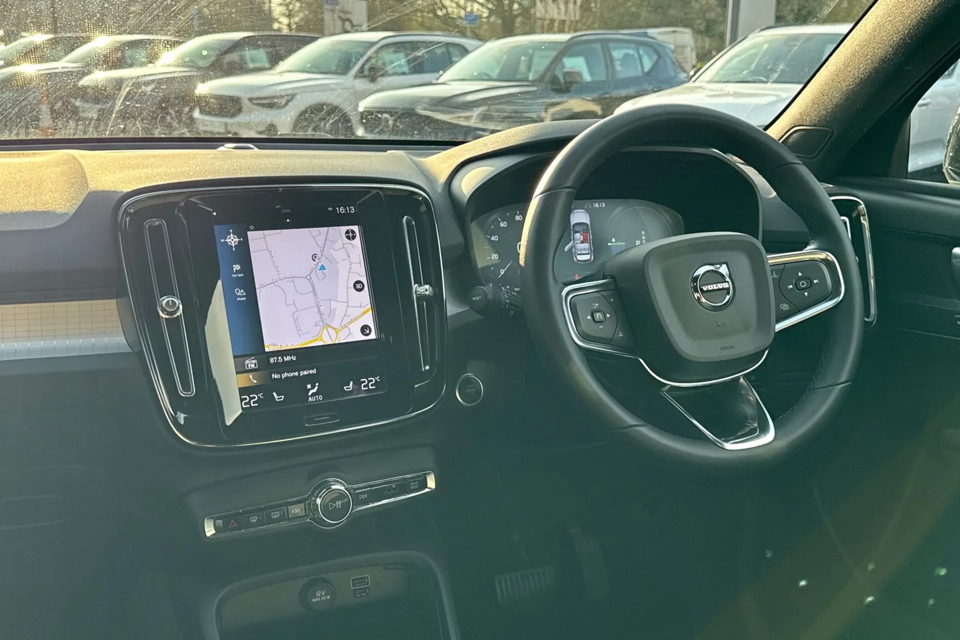 Volvo XC40 thumbnail image number 35