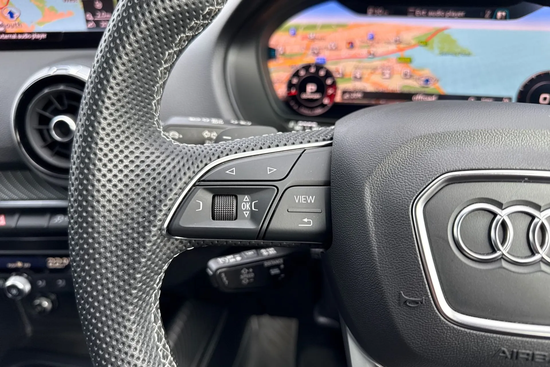 Audi Q2 thumbnail image number 54