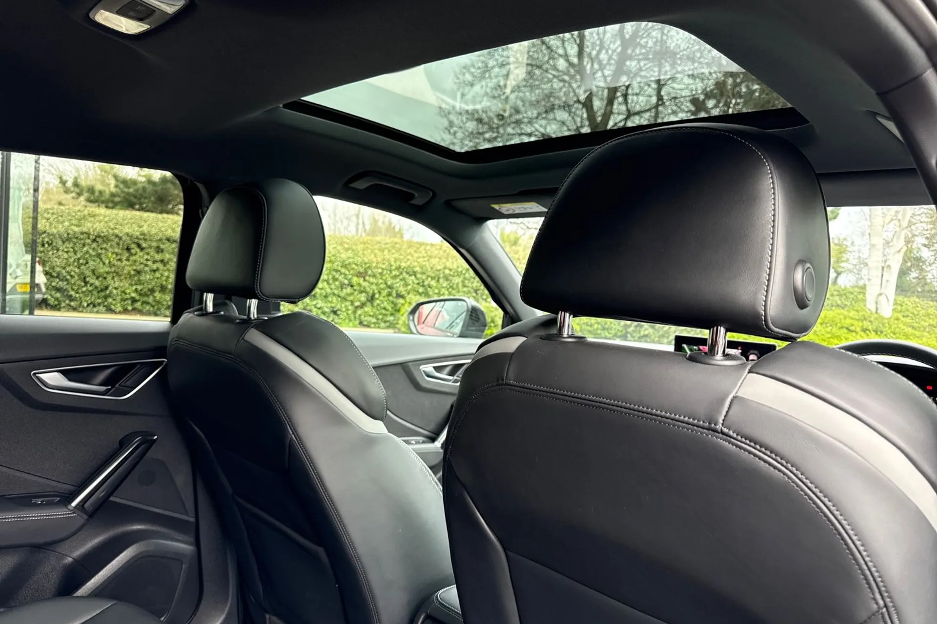 Audi Q2 thumbnail image number 35