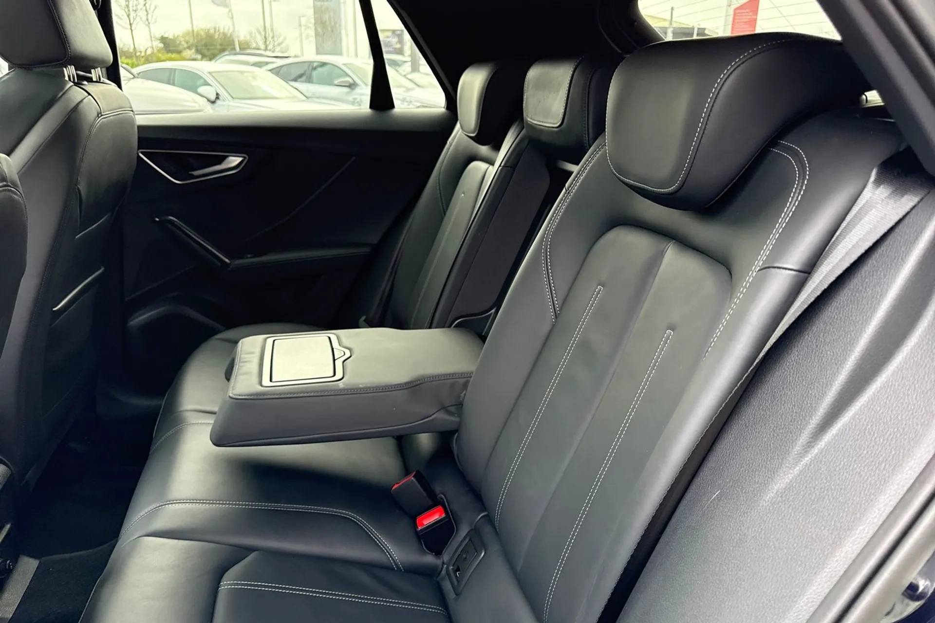 Audi Q2 thumbnail image number 47