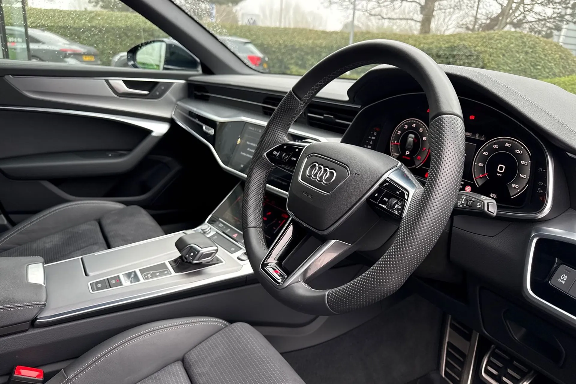 Audi A6 thumbnail image number 28