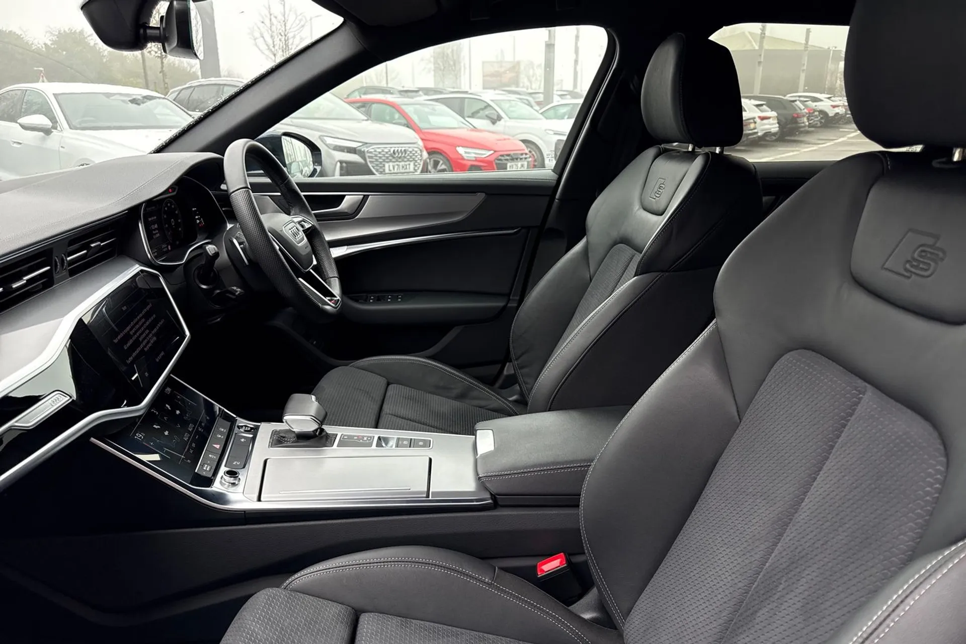 Audi A6 thumbnail image number 46