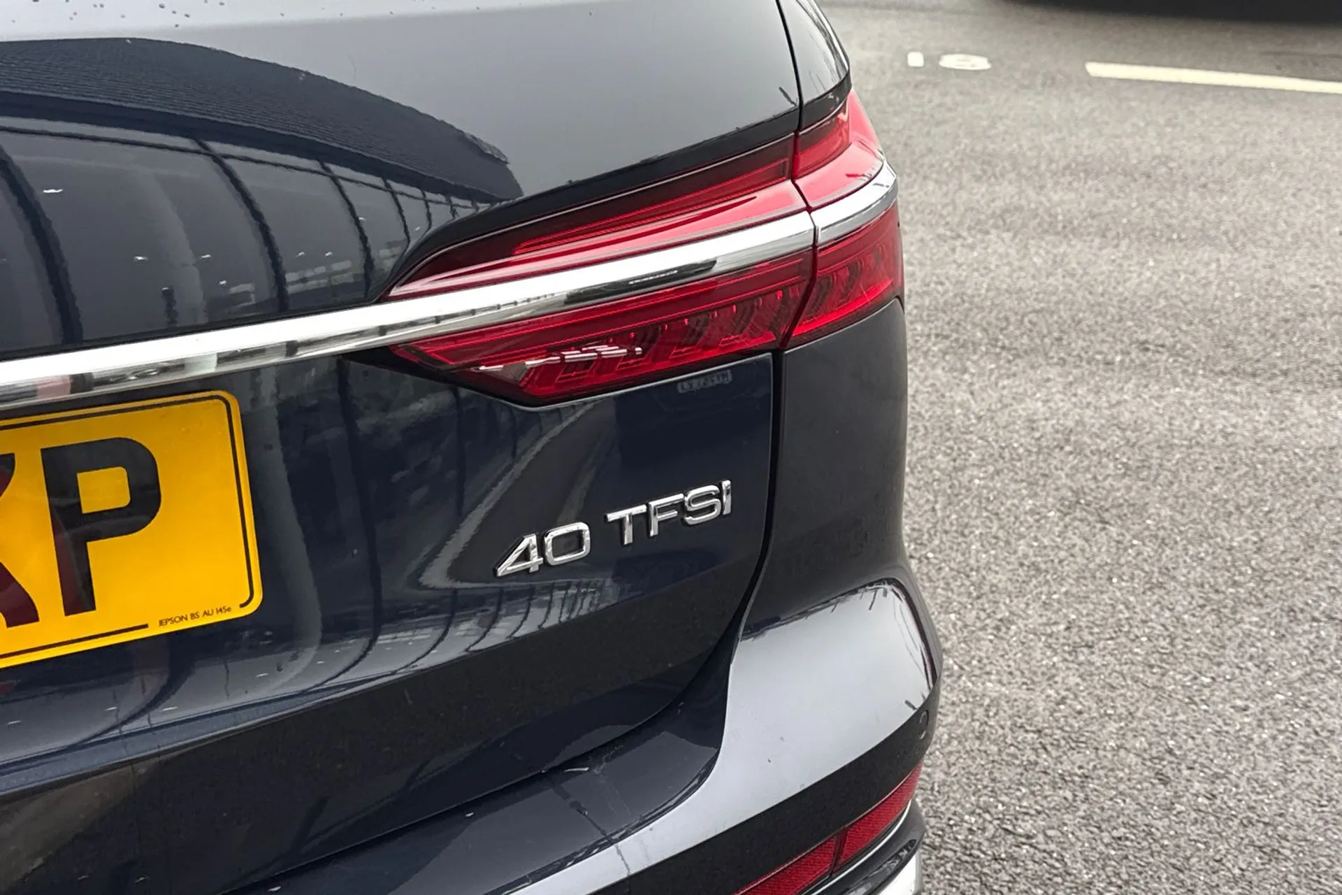 Audi A6 thumbnail image number 31