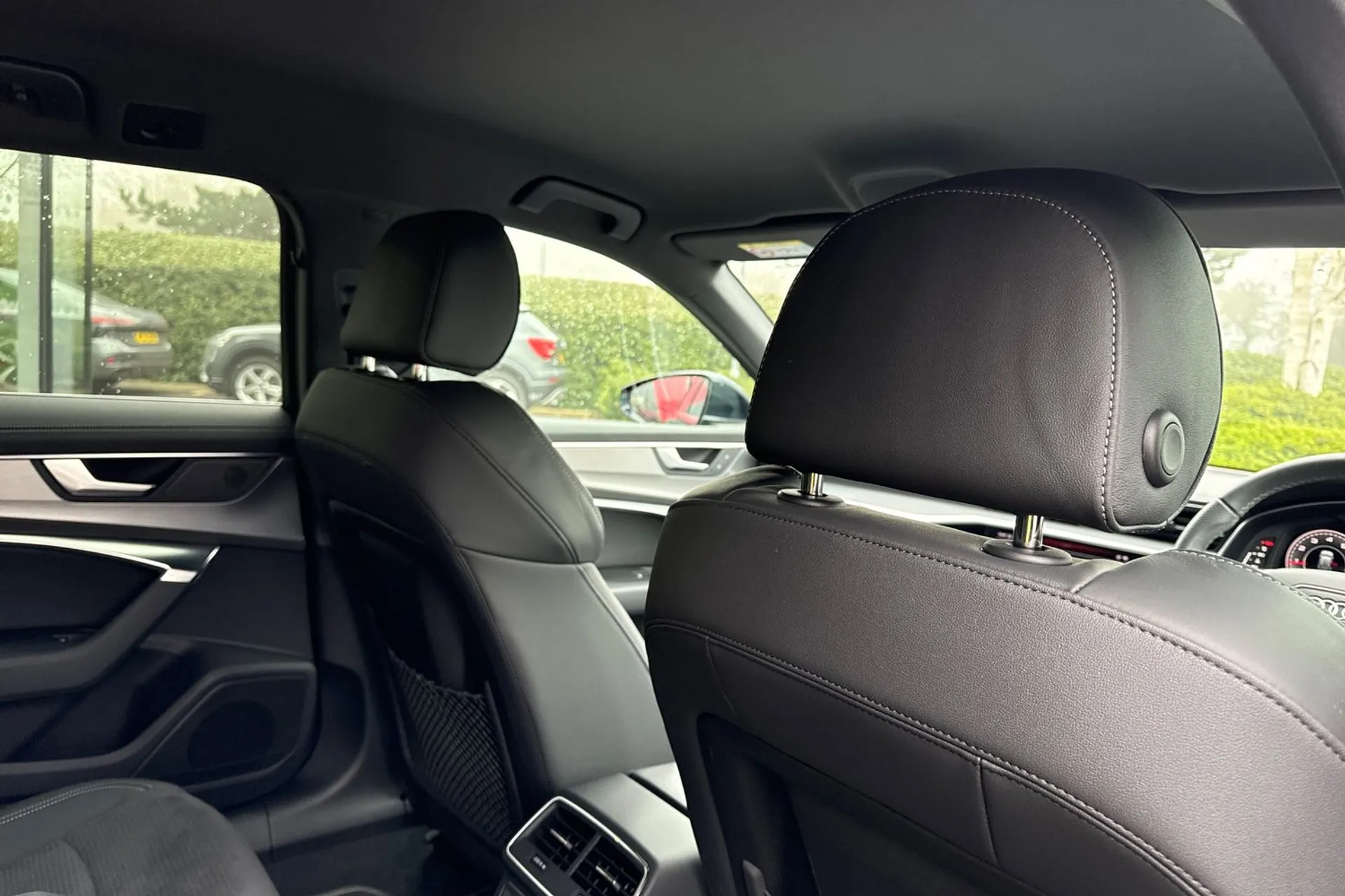 Audi A6 thumbnail image number 39