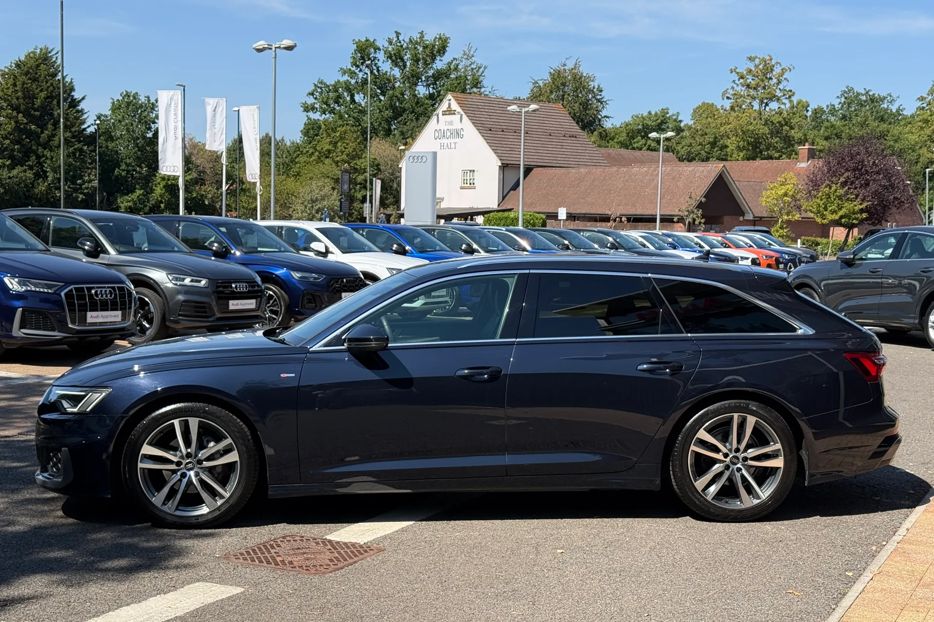 Audi A6 thumbnail image number 42