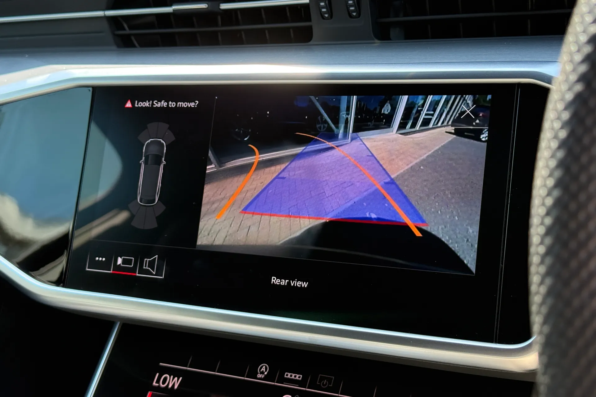 Audi A6 thumbnail image number 6