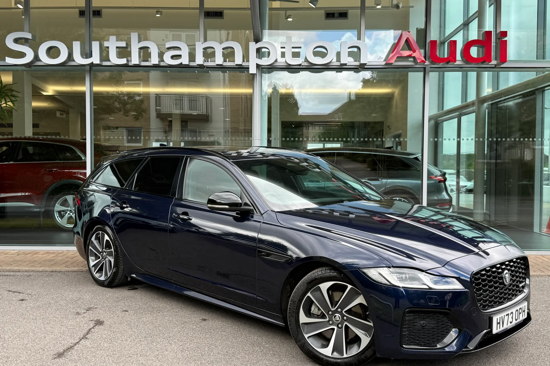Jaguar XF thumbnail image number 71