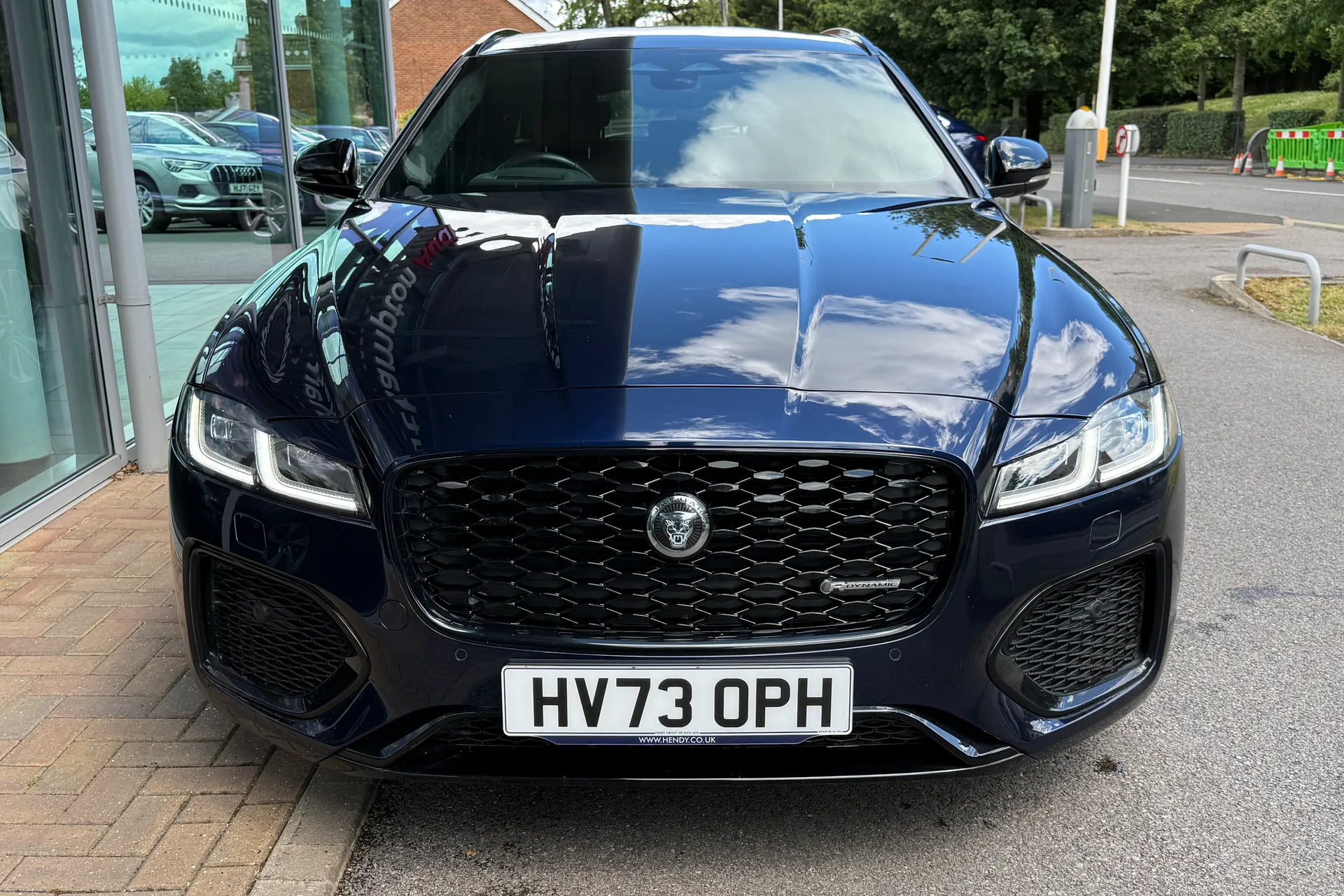 Jaguar XF thumbnail image number 43