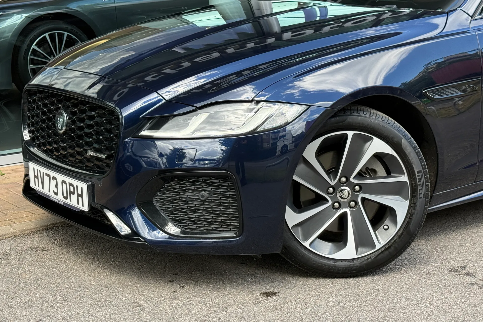 Jaguar XF thumbnail image number 45