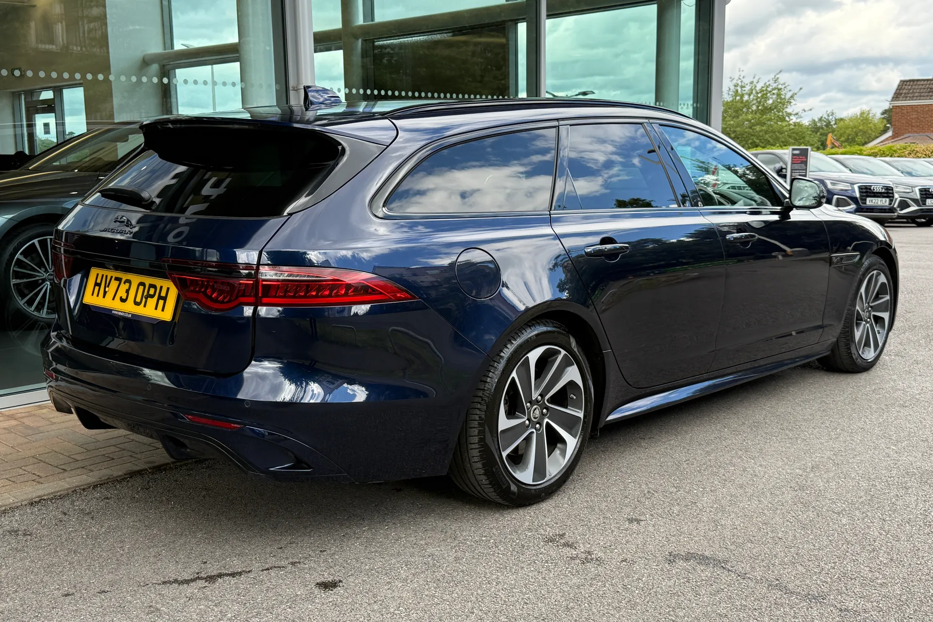 Jaguar XF thumbnail image number 70