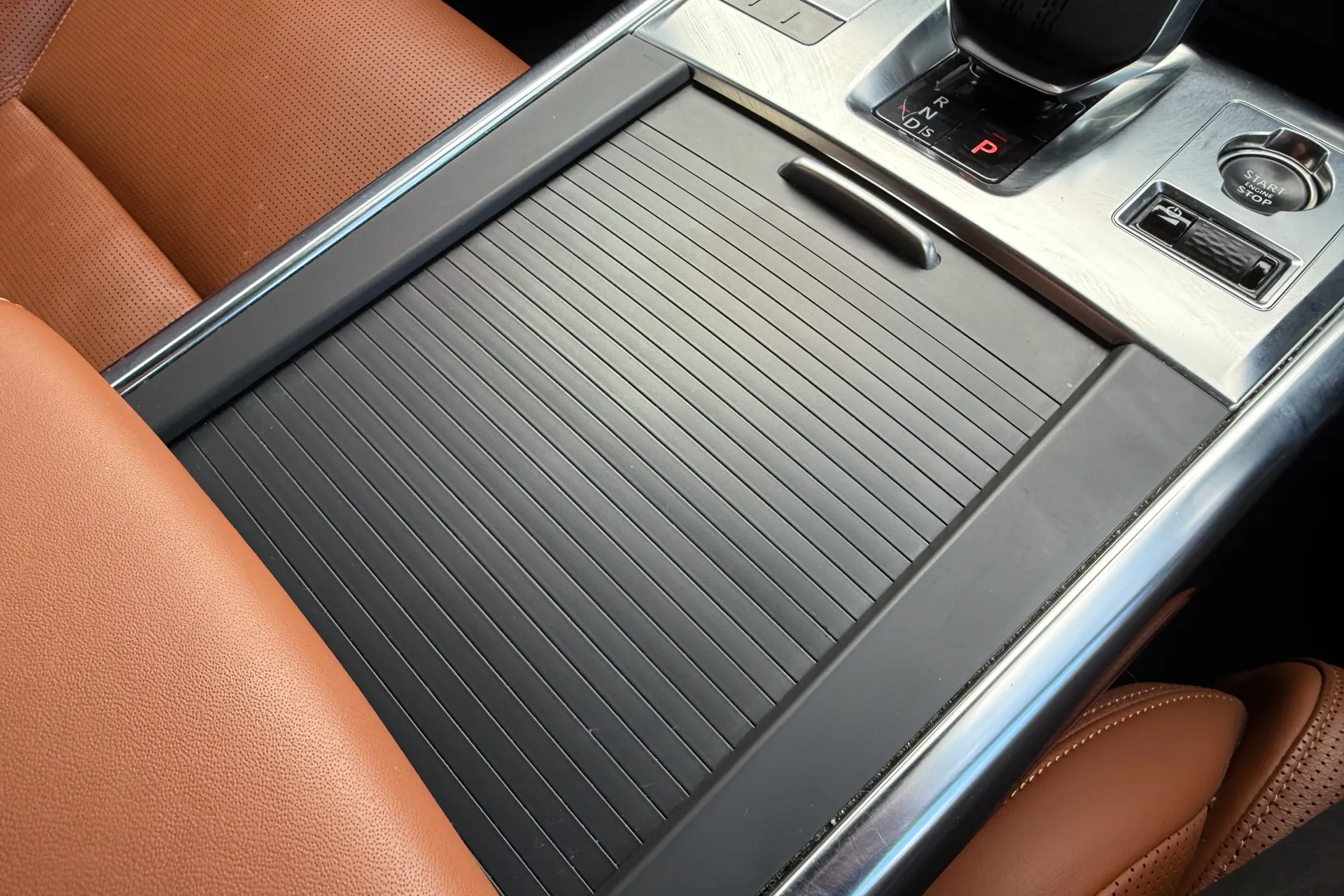 Jaguar XF thumbnail image number 54