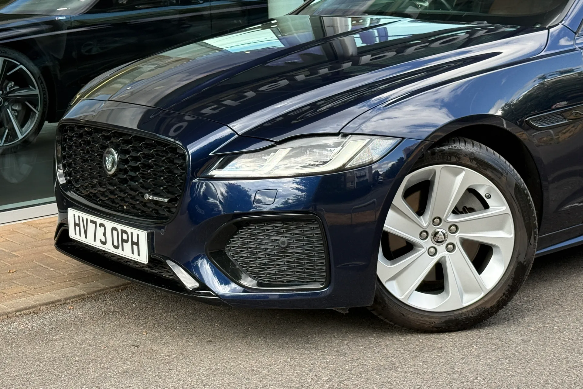 Jaguar XF thumbnail image number 68