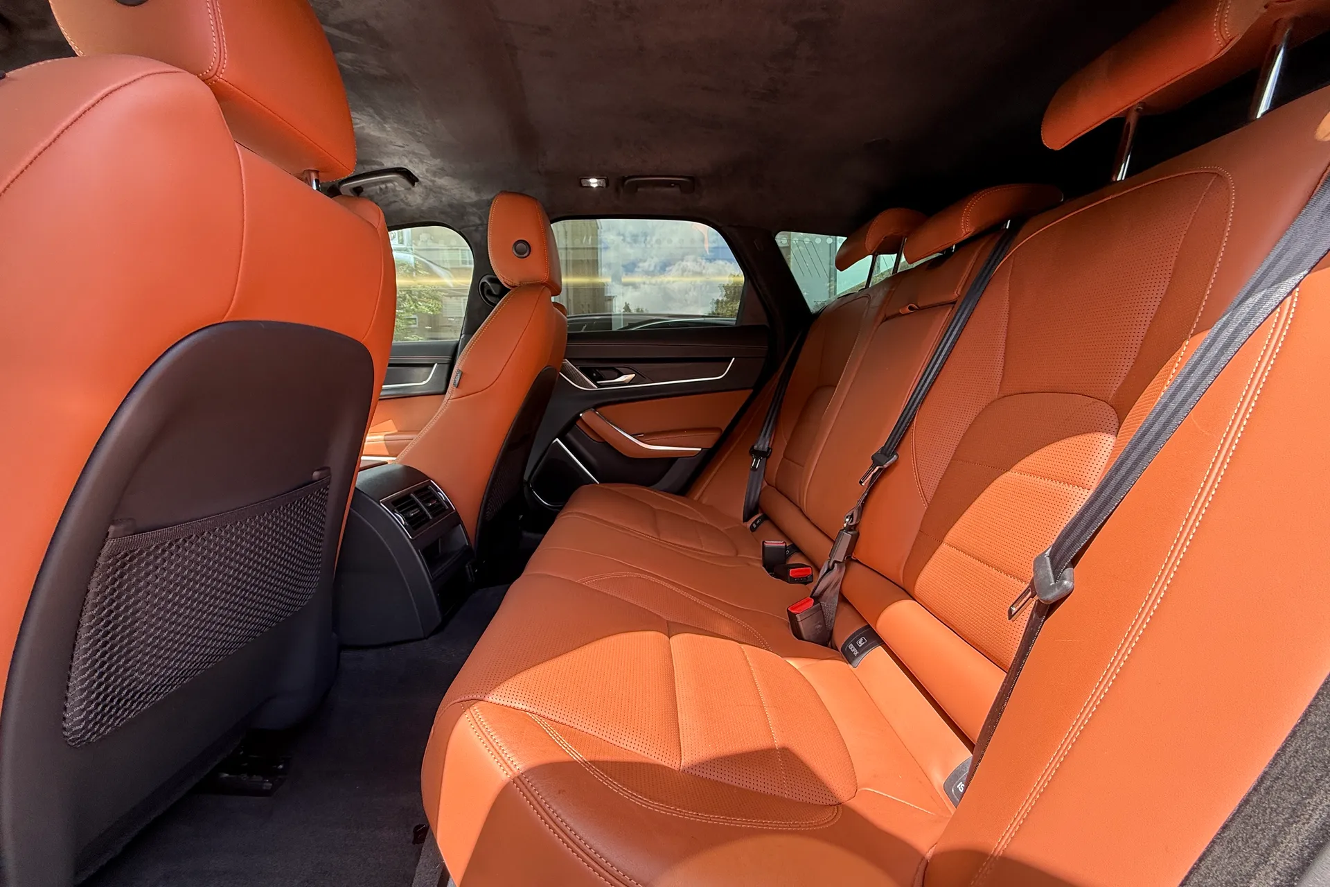 Jaguar XF thumbnail image number 30