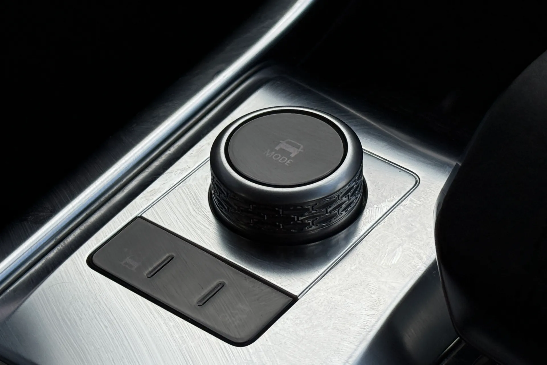 Jaguar XF thumbnail image number 48