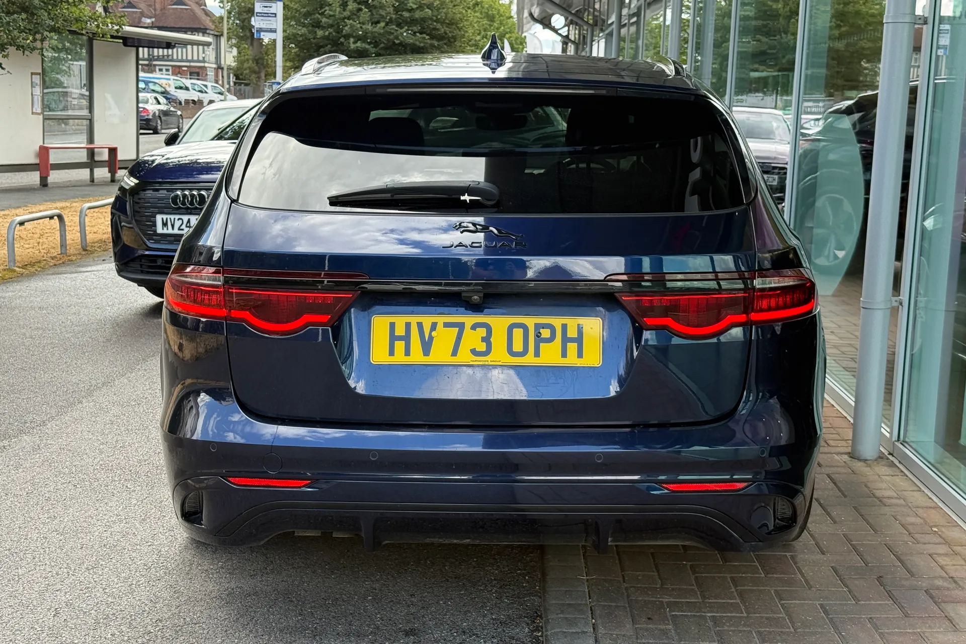 Jaguar XF thumbnail image number 65