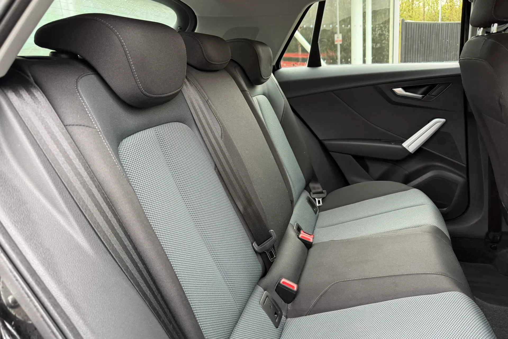 Audi Q2 thumbnail image number 30