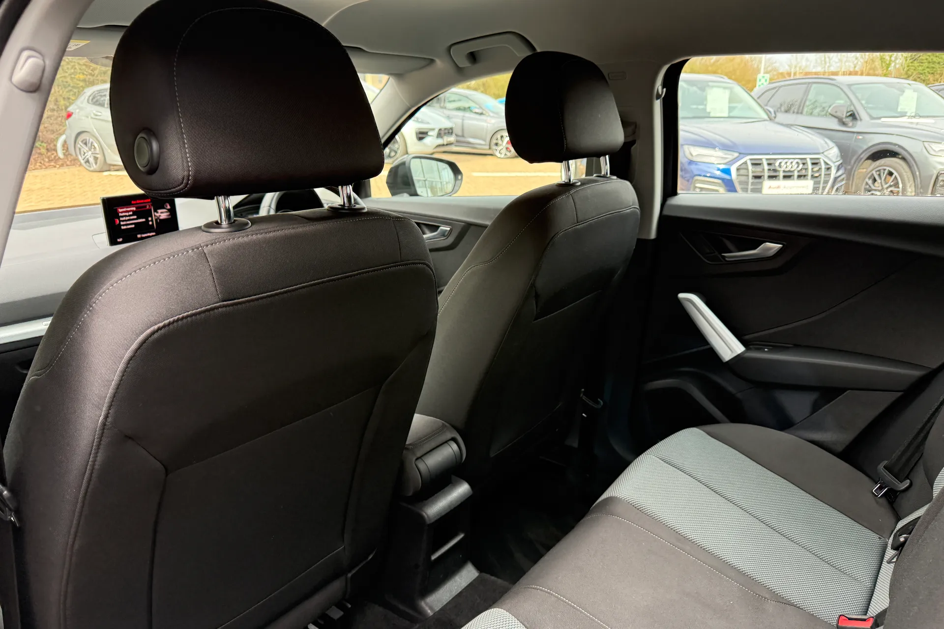 Audi Q2 thumbnail image number 46