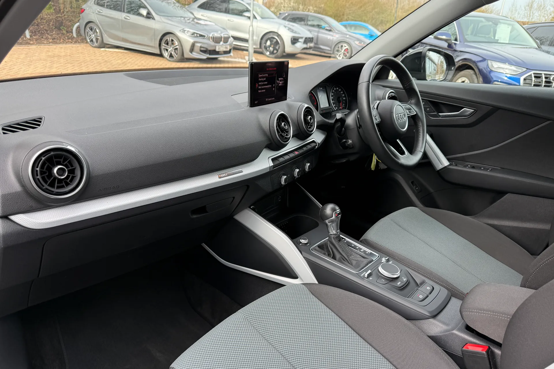 Audi Q2 thumbnail image number 49