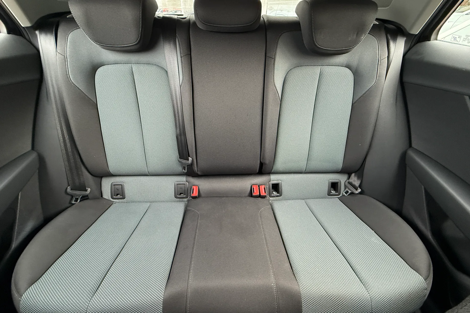 Audi Q2 thumbnail image number 21