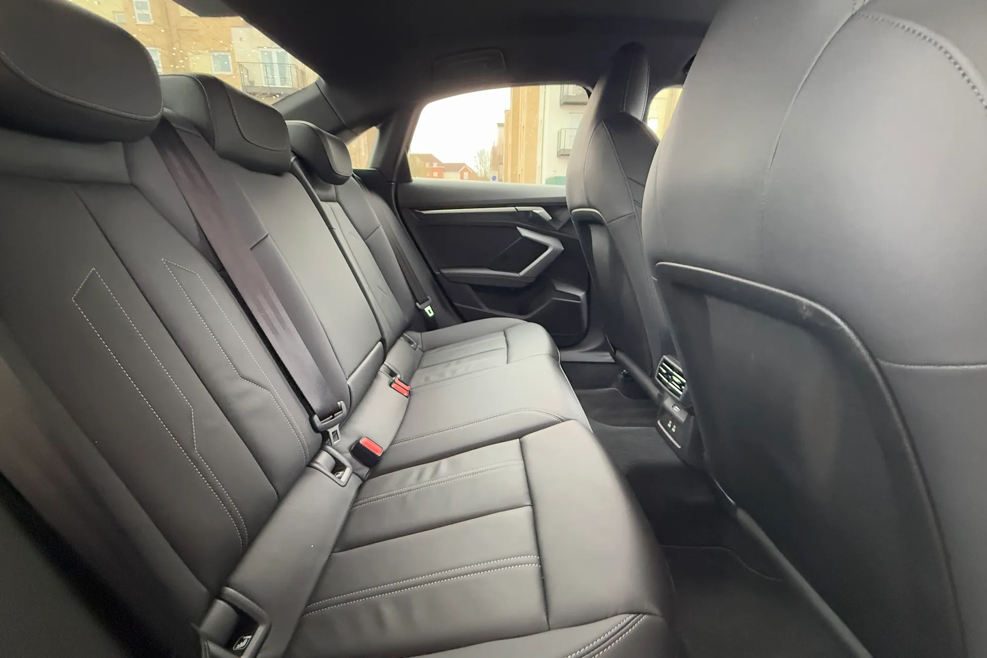 Audi A3 thumbnail image number 40