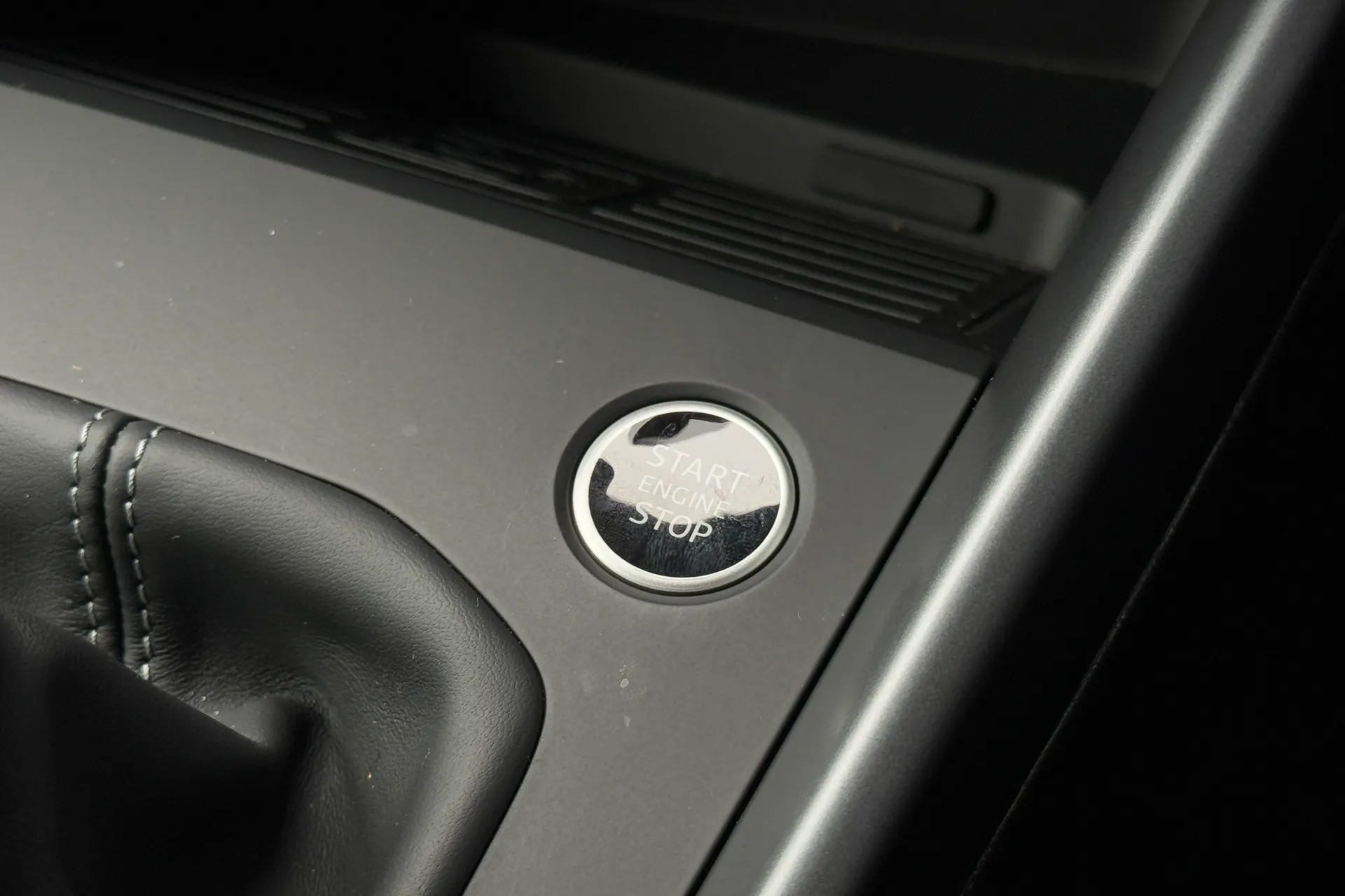 Audi A3 thumbnail image number 27