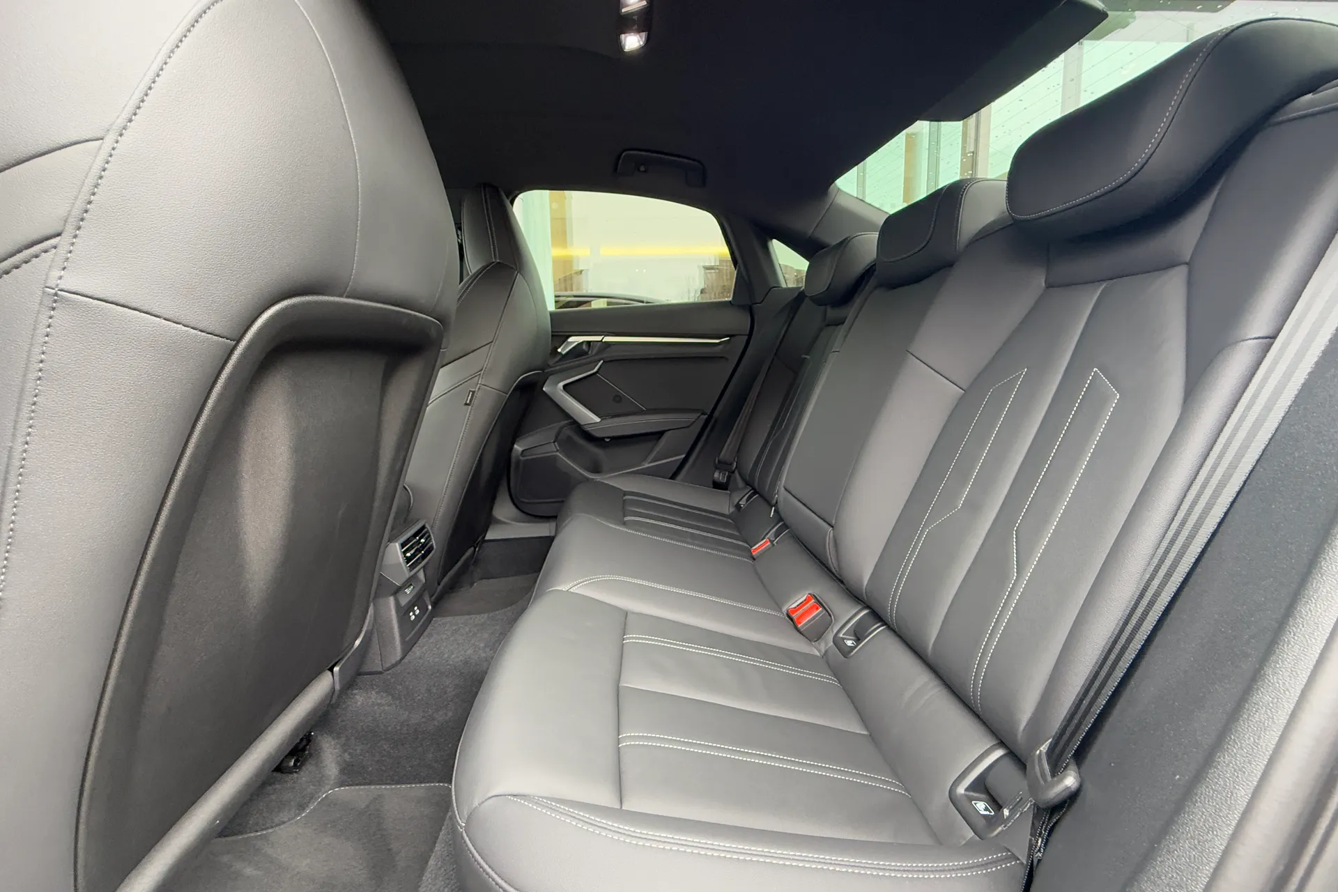 Audi A3 thumbnail image number 53