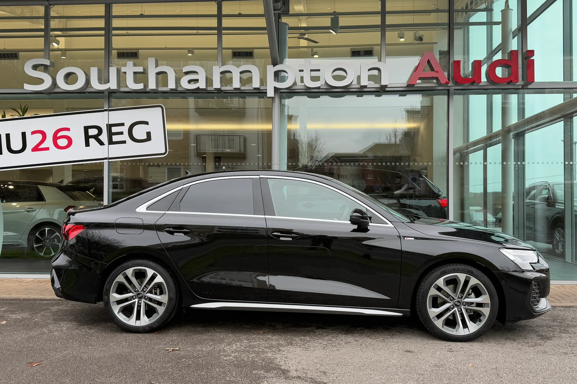 Audi A3 thumbnail image number 2