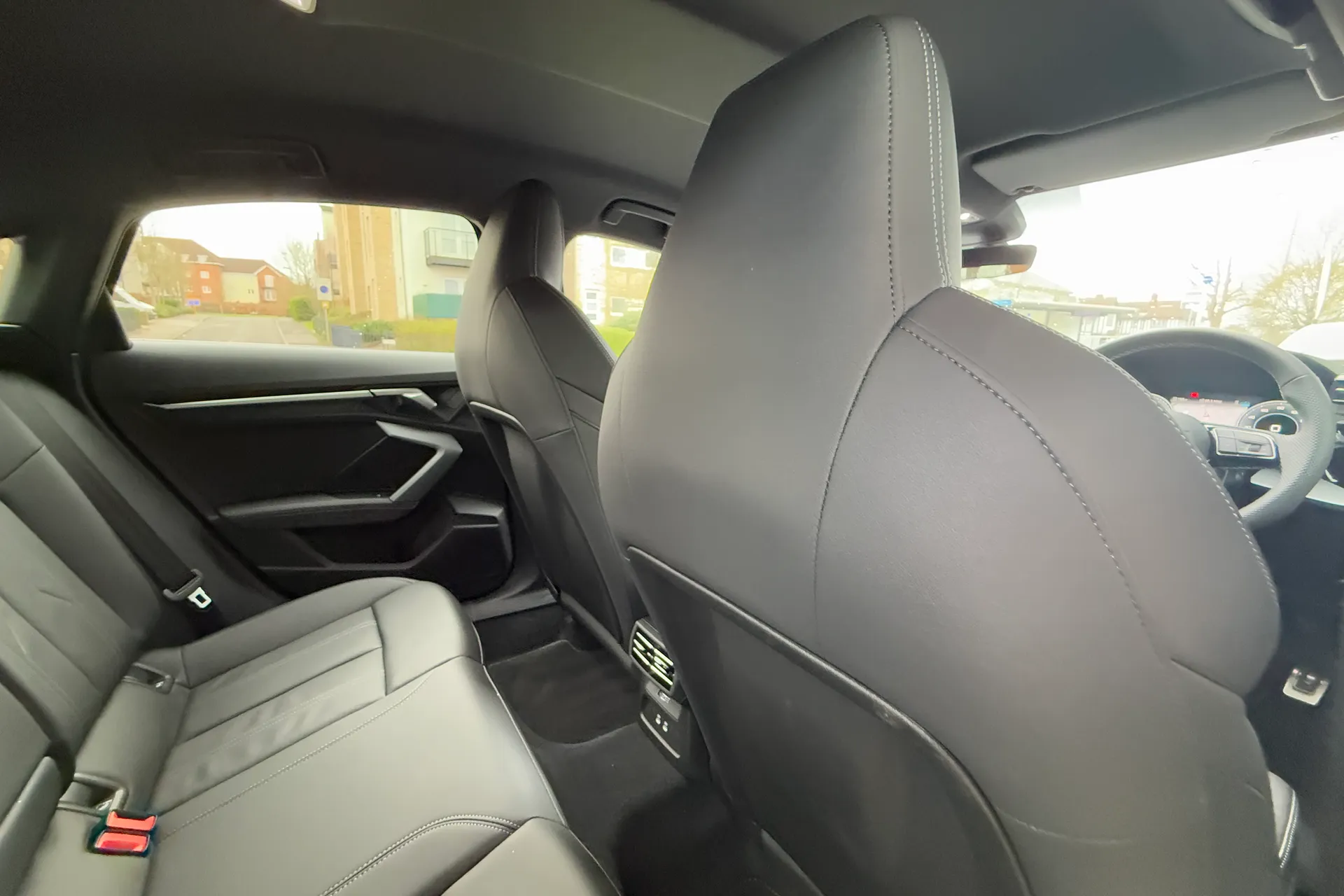 Audi A3 thumbnail image number 41