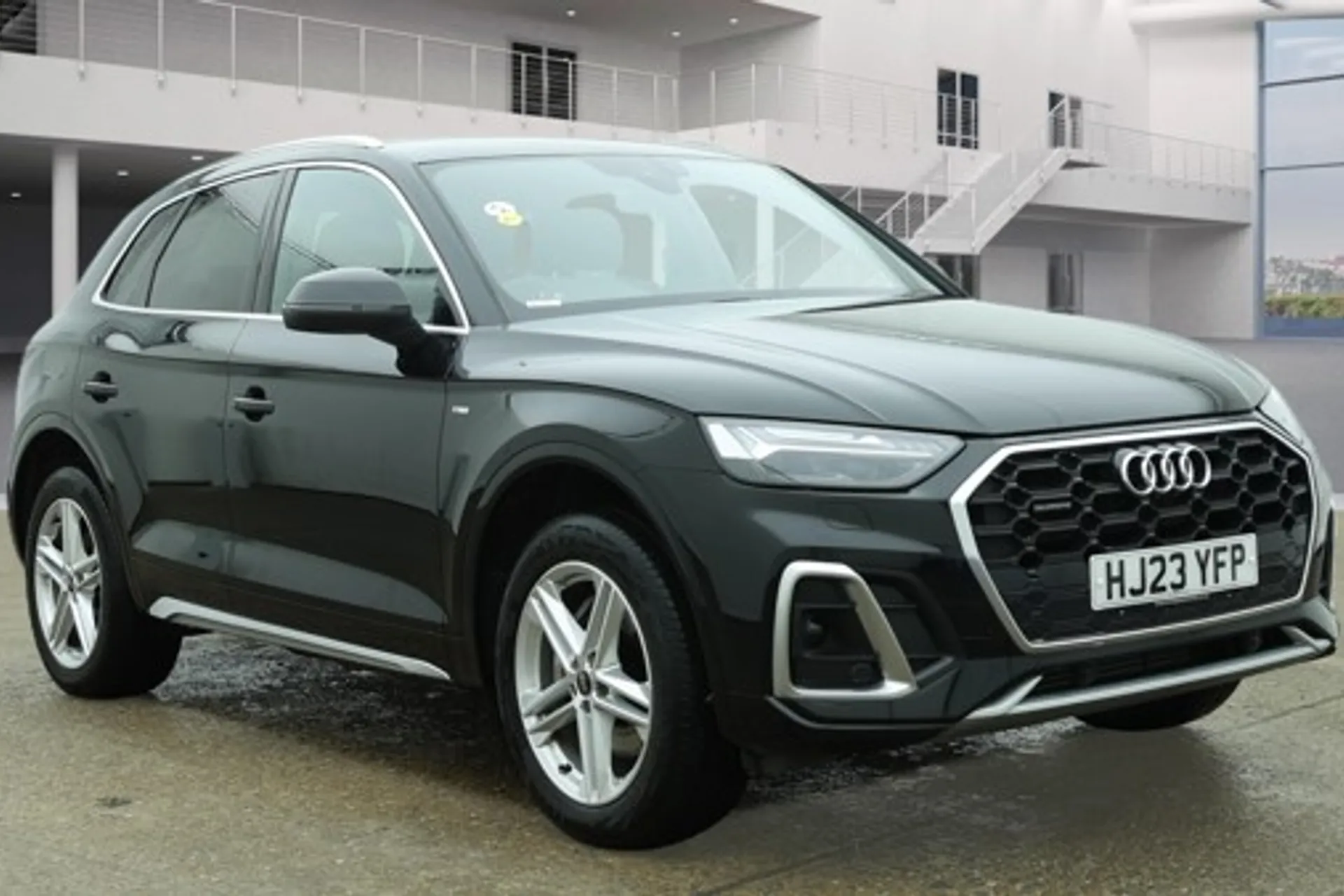 Audi Q5 thumbnail image number 6