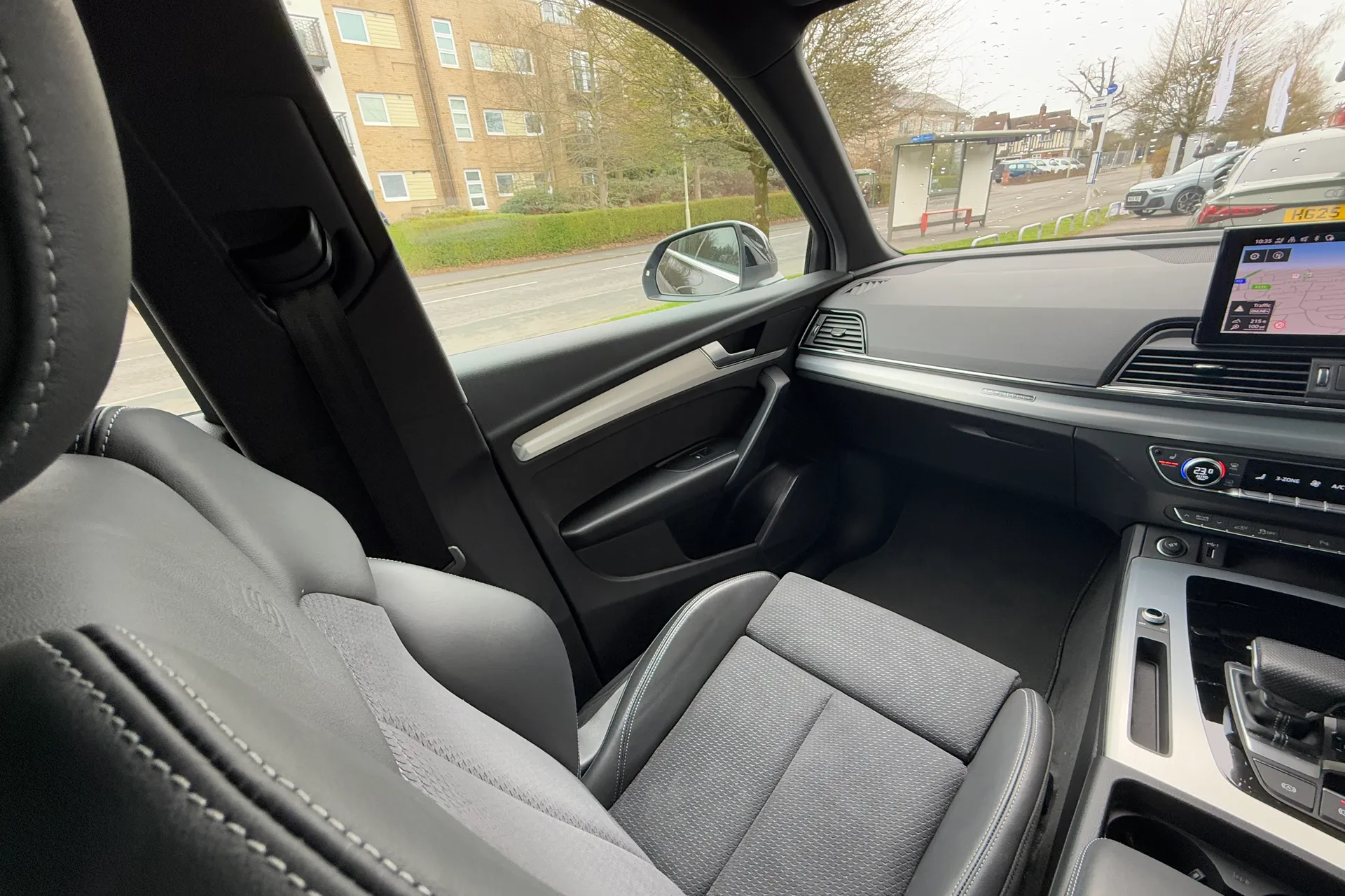 Audi Q5 thumbnail image number 47