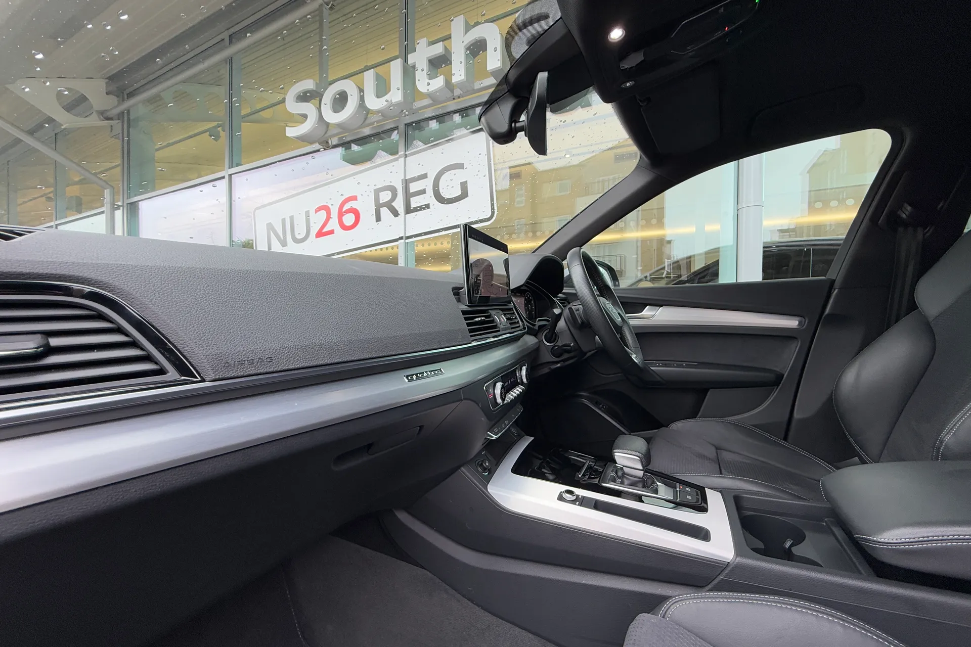 Audi Q5 thumbnail image number 8