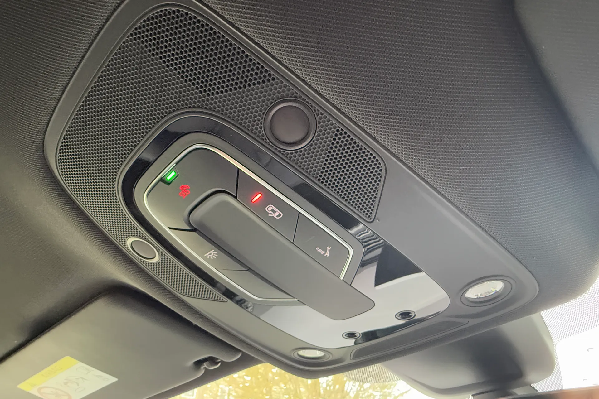 Audi Q5 thumbnail image number 34