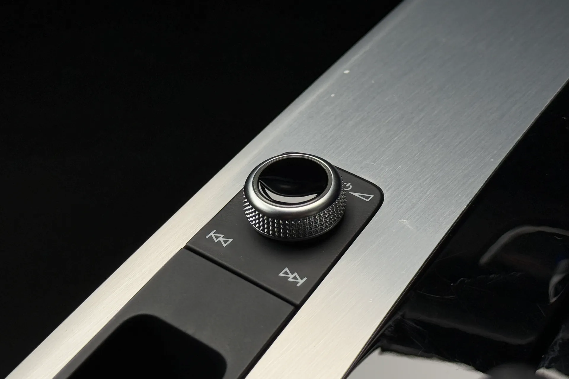 Audi Q5 thumbnail image number 26