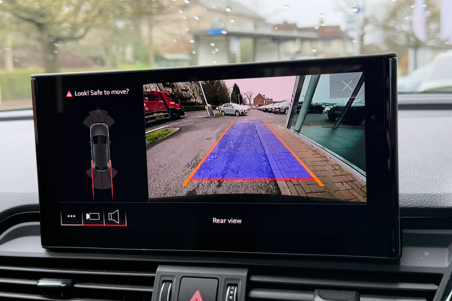 Audi Q5 thumbnail image number 5