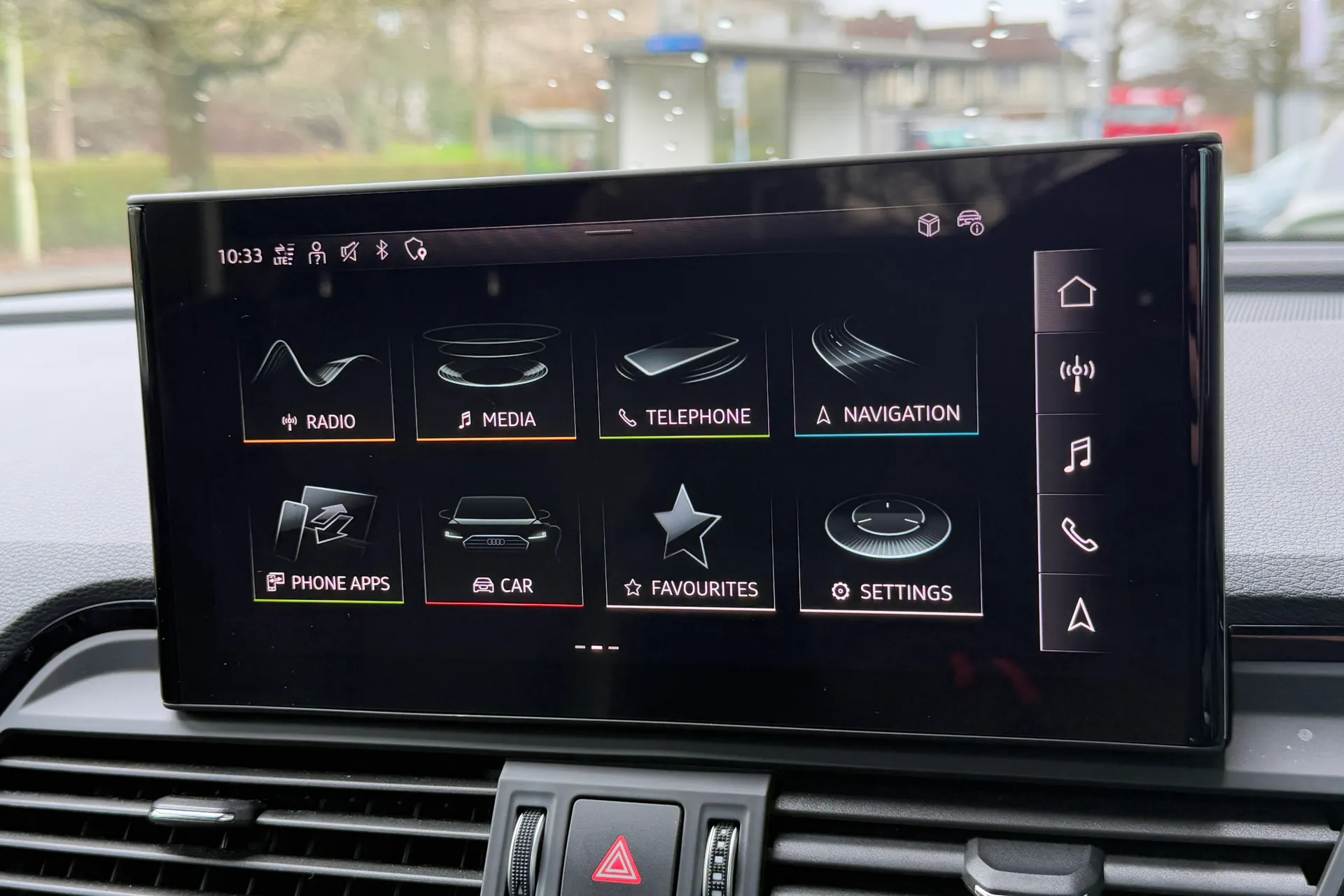 Audi Q5 thumbnail image number 18