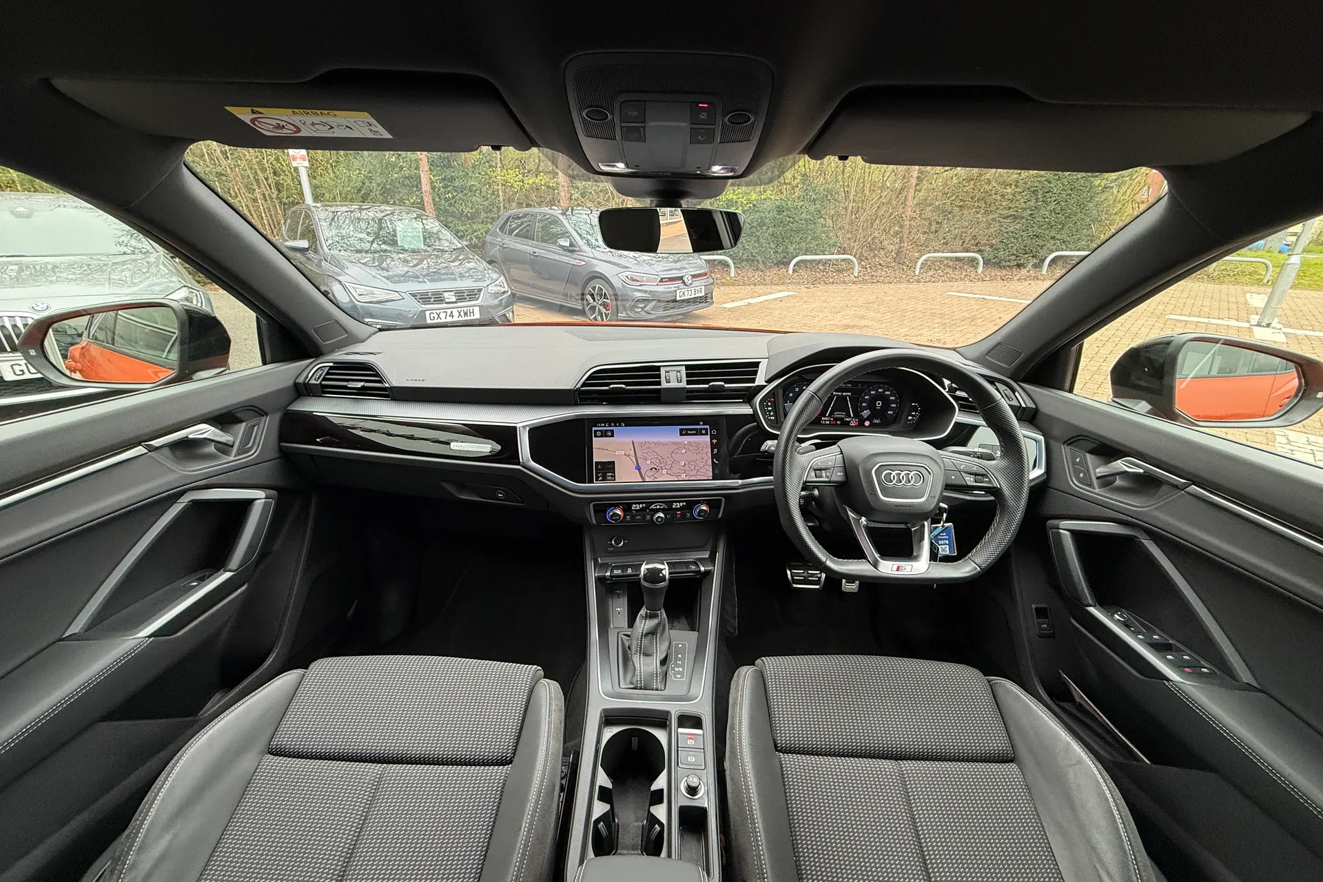 Audi Q3 thumbnail image number 5