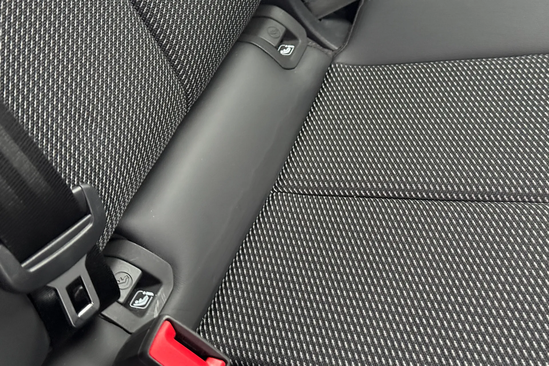 Audi Q3 thumbnail image number 26