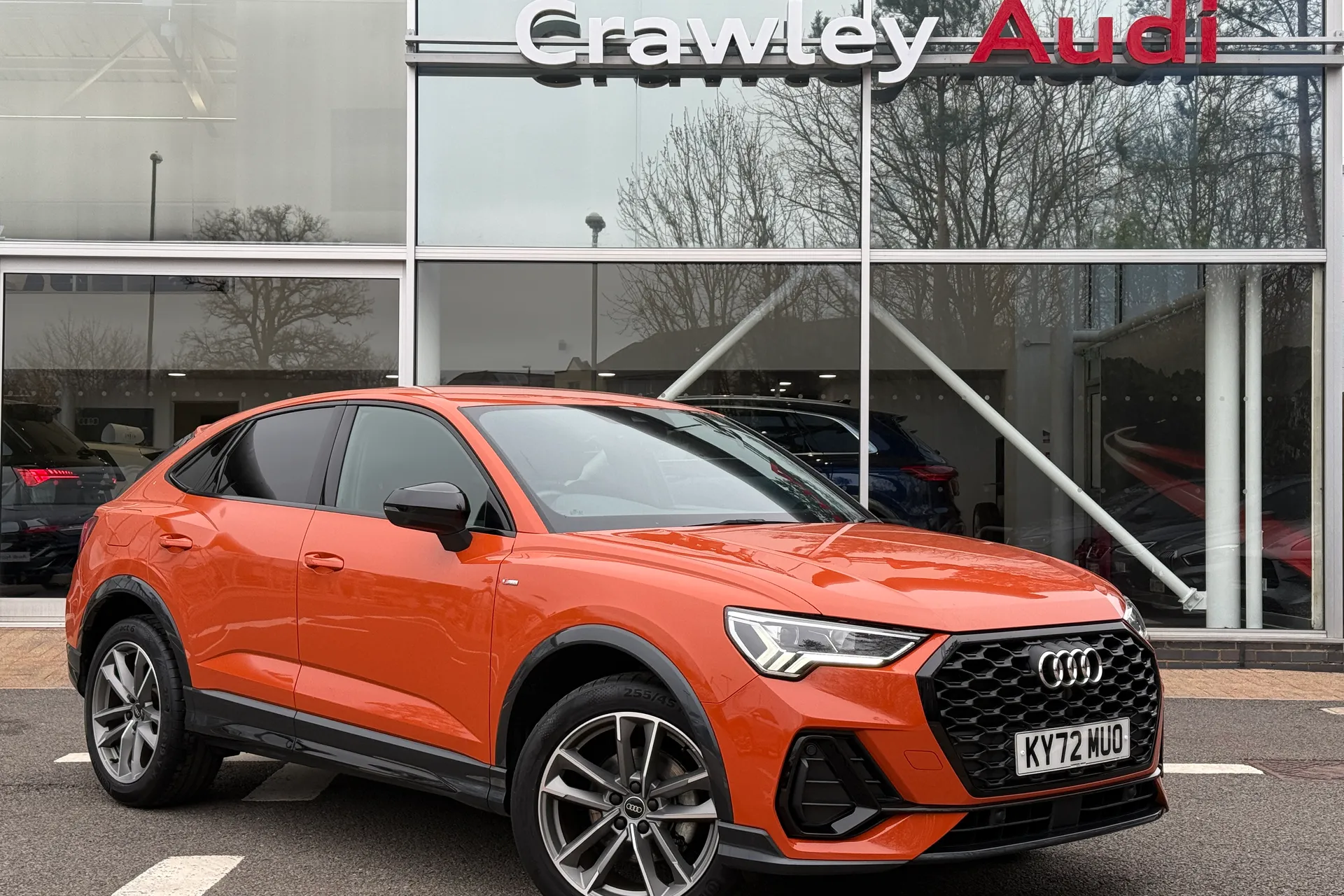 Audi Q3 focused image