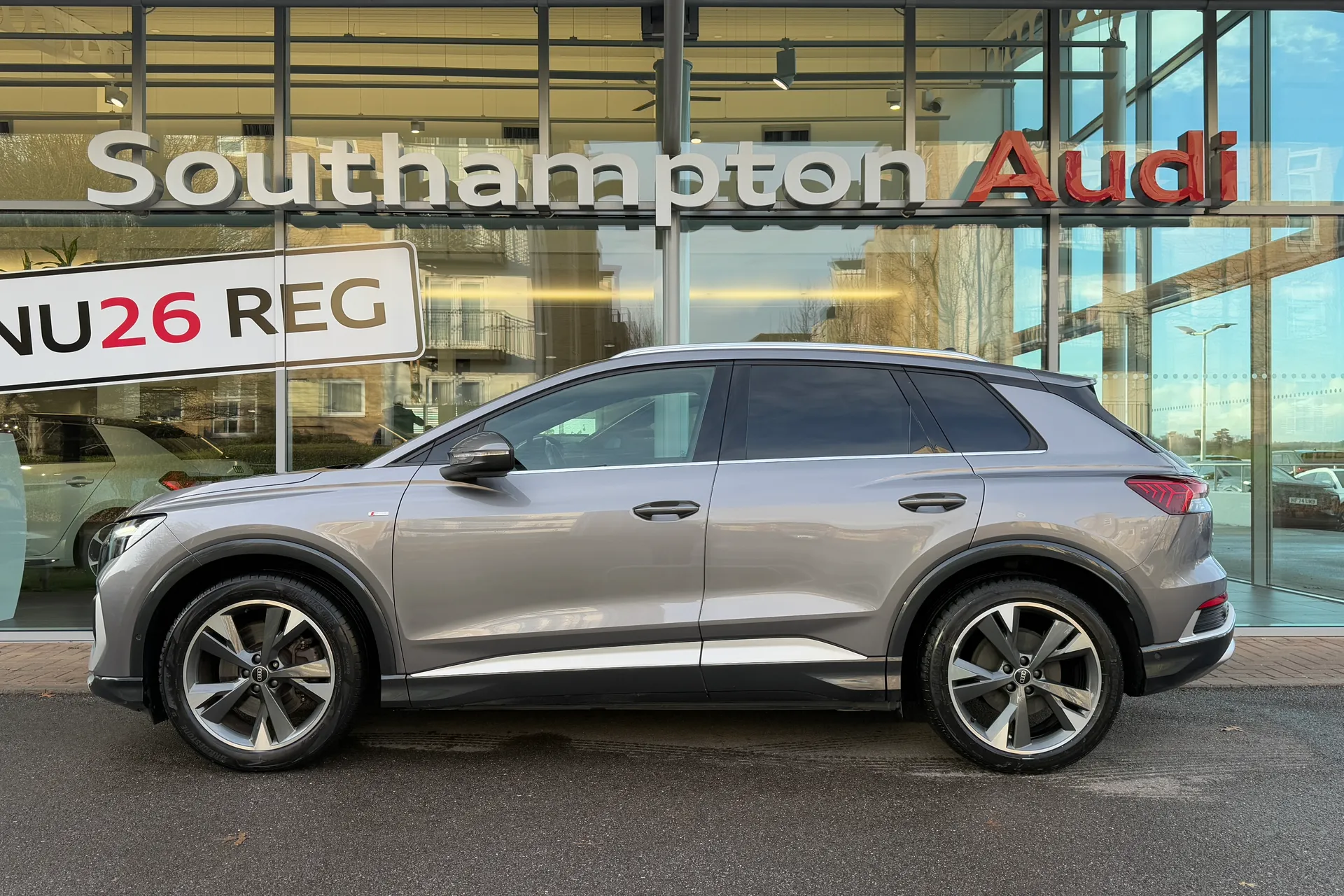 Audi Q4 thumbnail image number 50