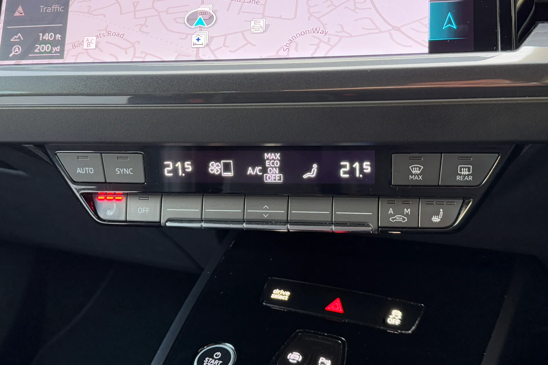 Audi Q4 thumbnail image number 21