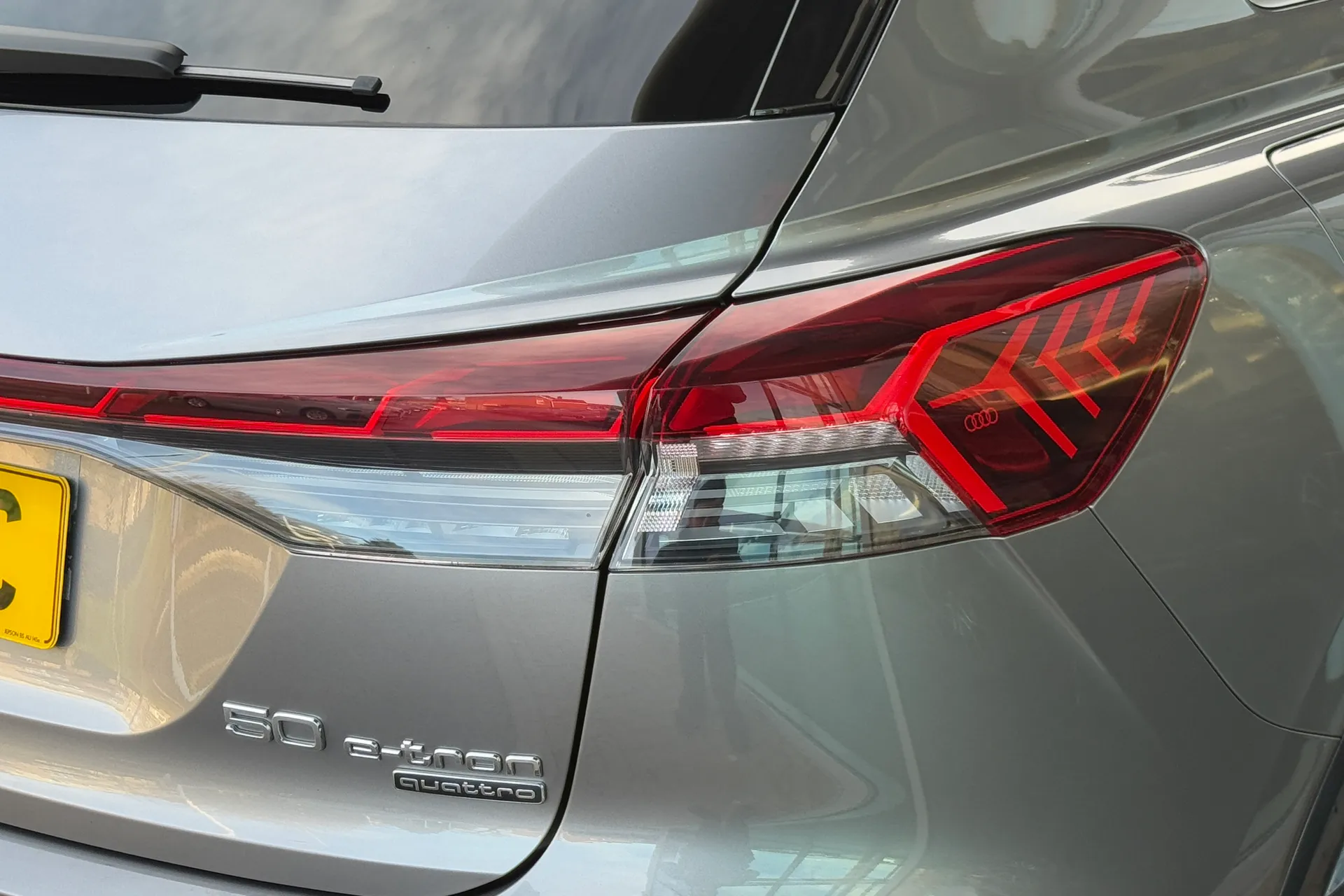 Audi Q4 thumbnail image number 45