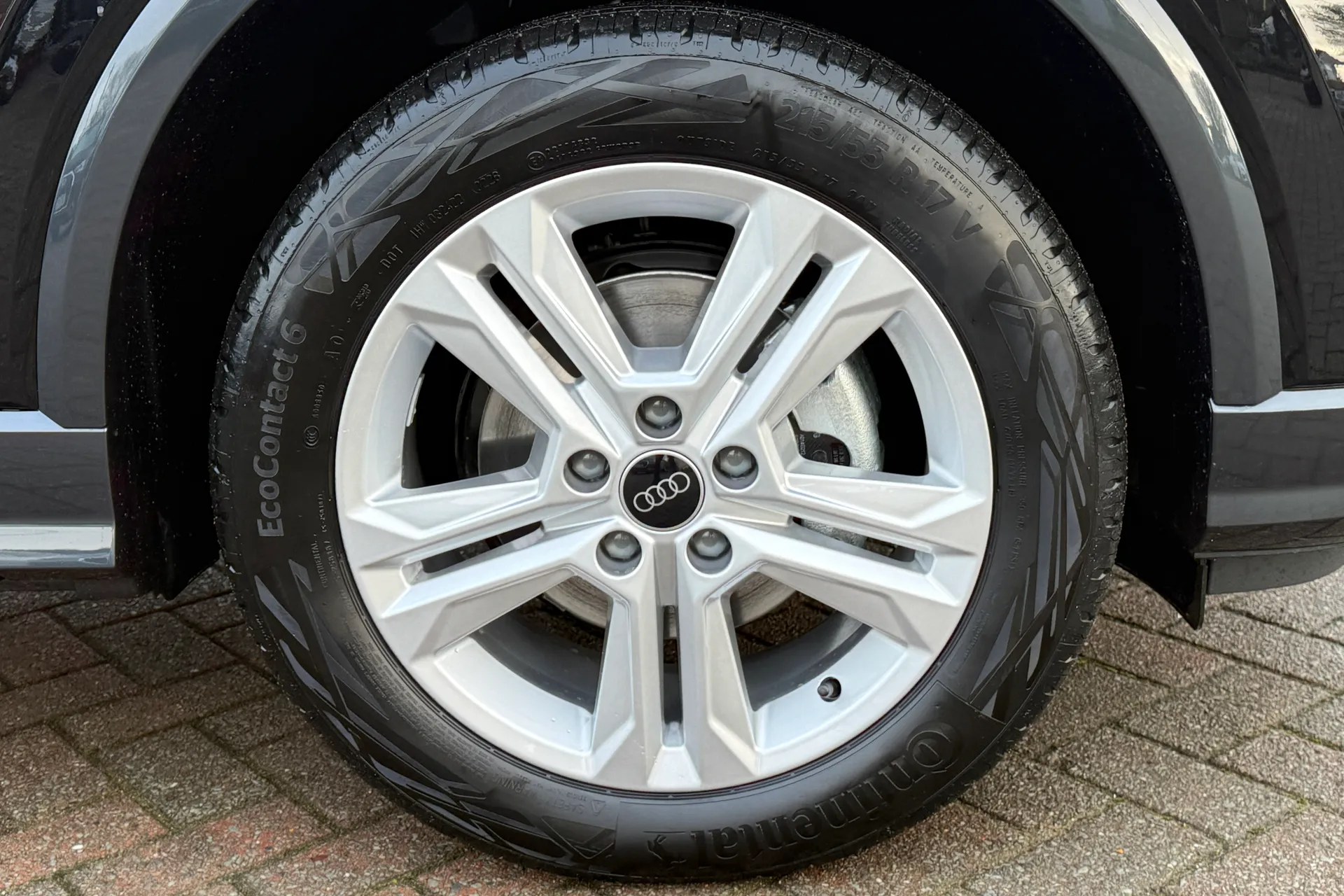 Audi Q2 thumbnail image number 43