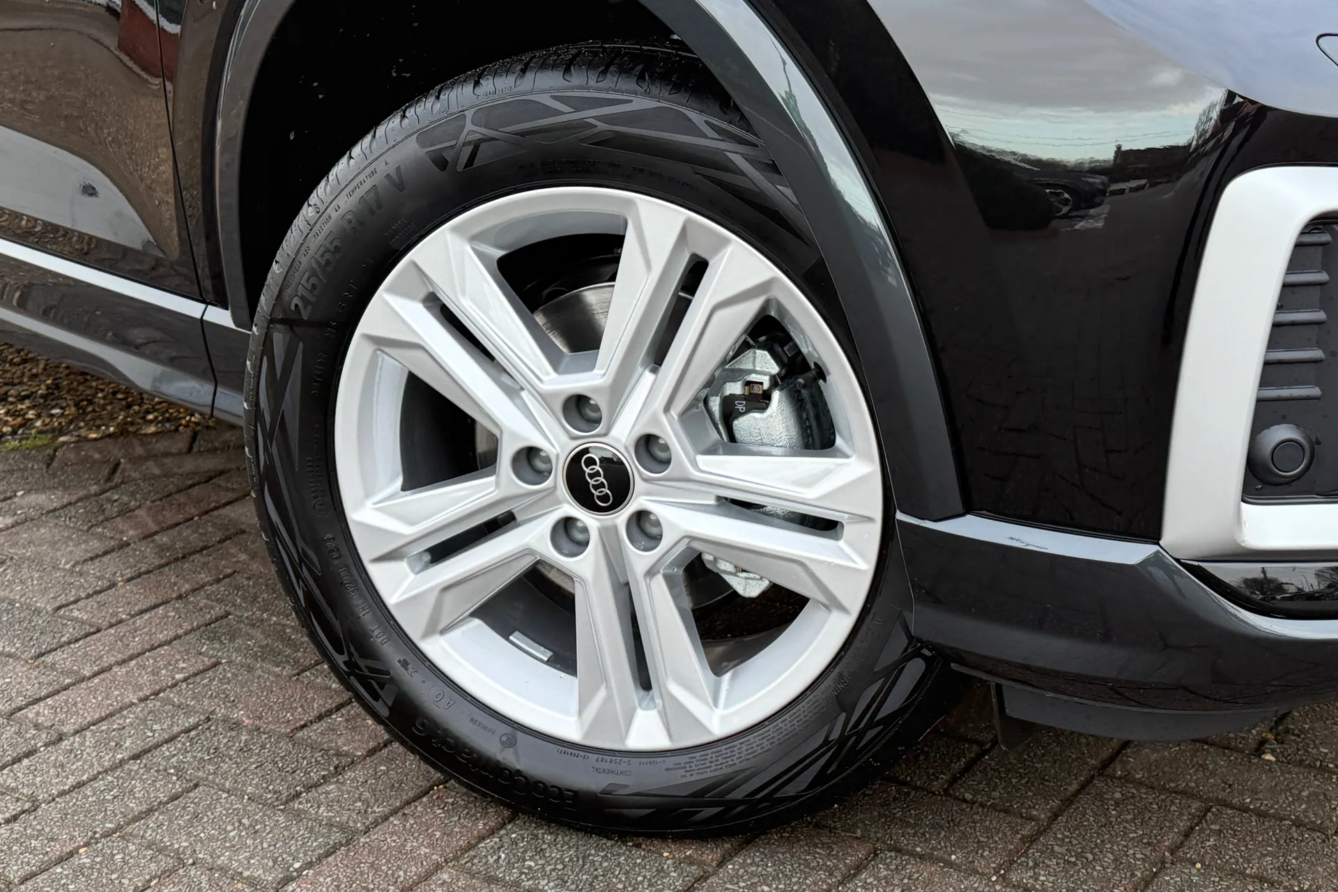 Audi Q2 thumbnail image number 6