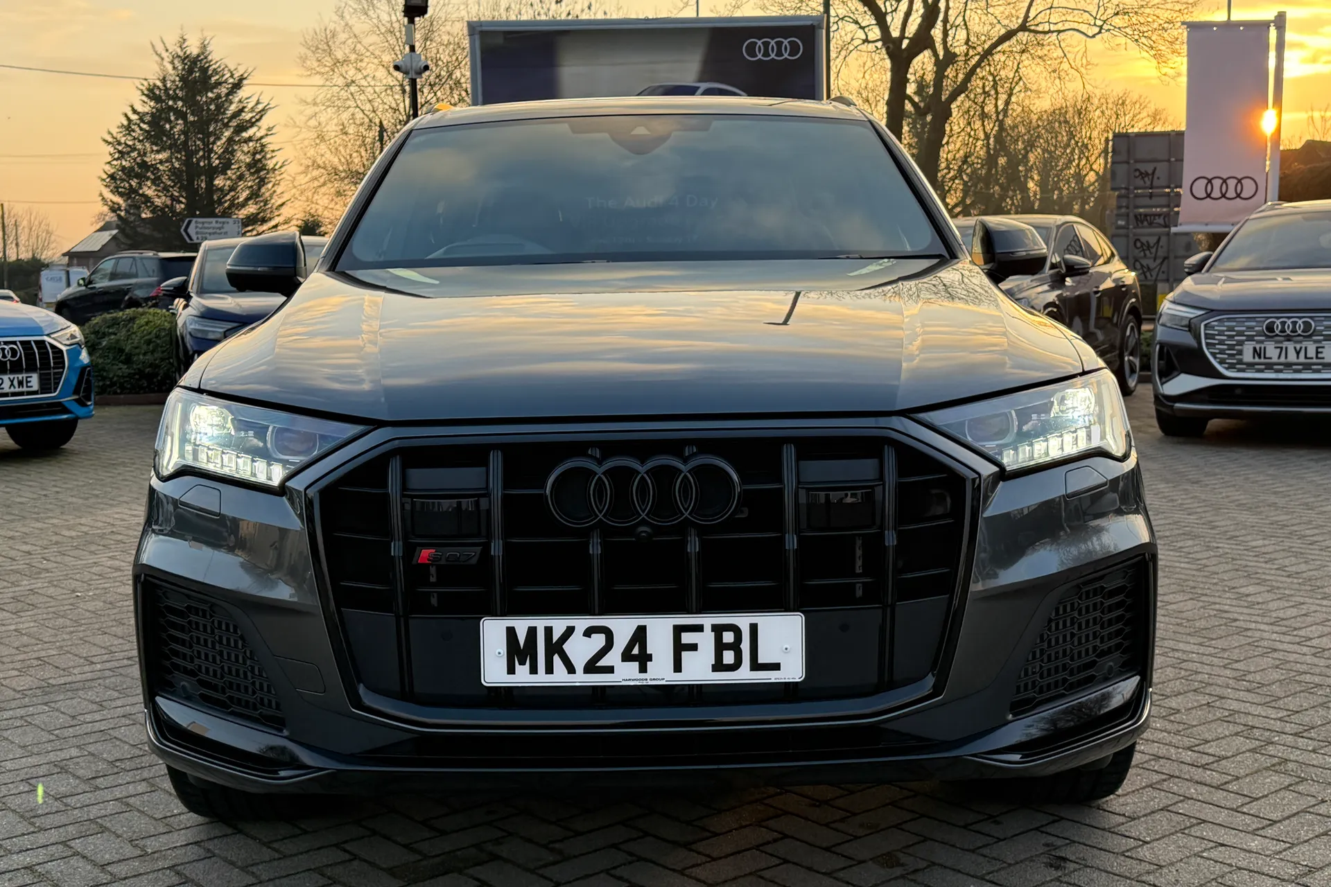 Audi Q7 thumbnail image number 31
