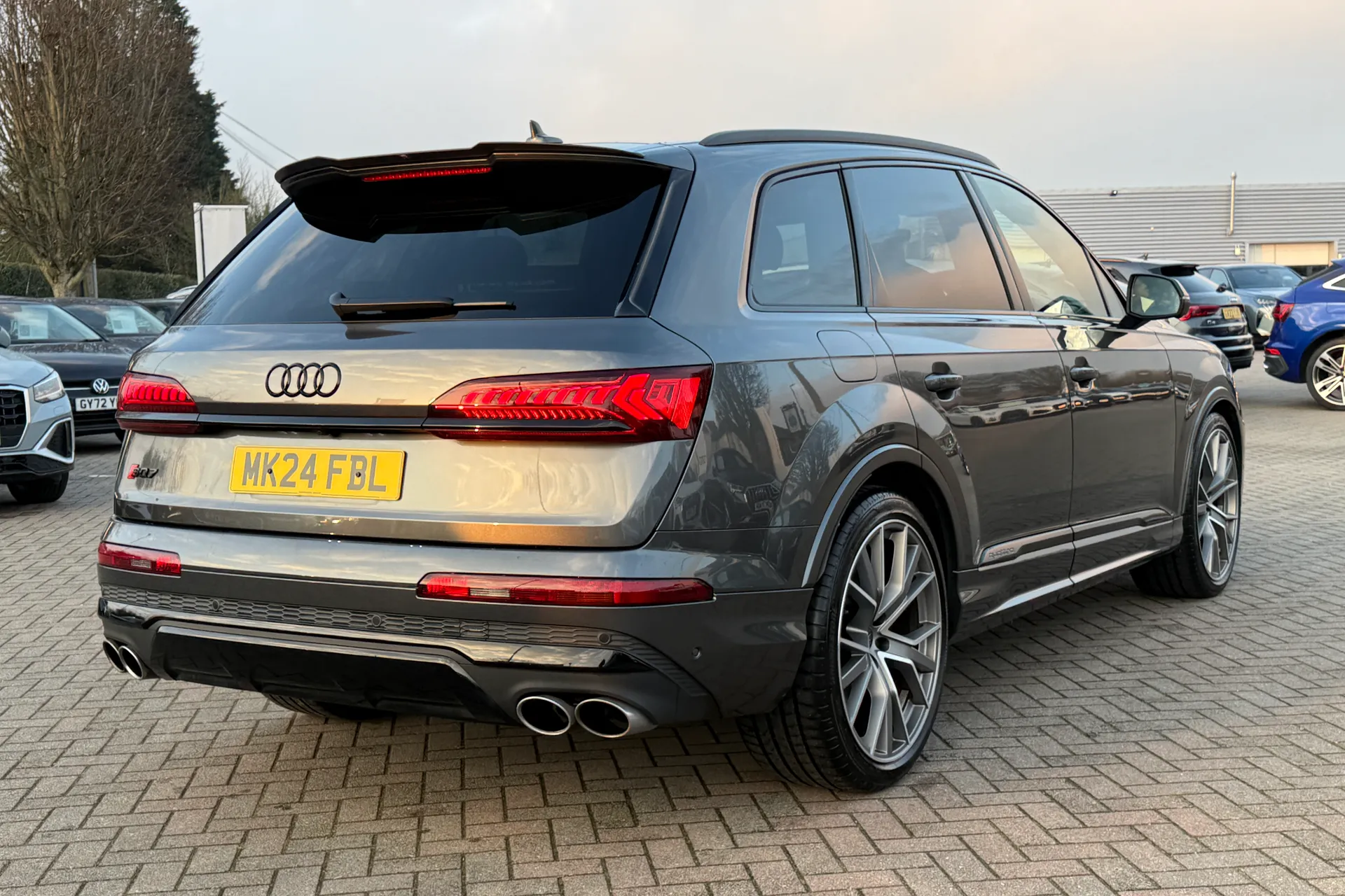 Audi Q7 thumbnail image number 41