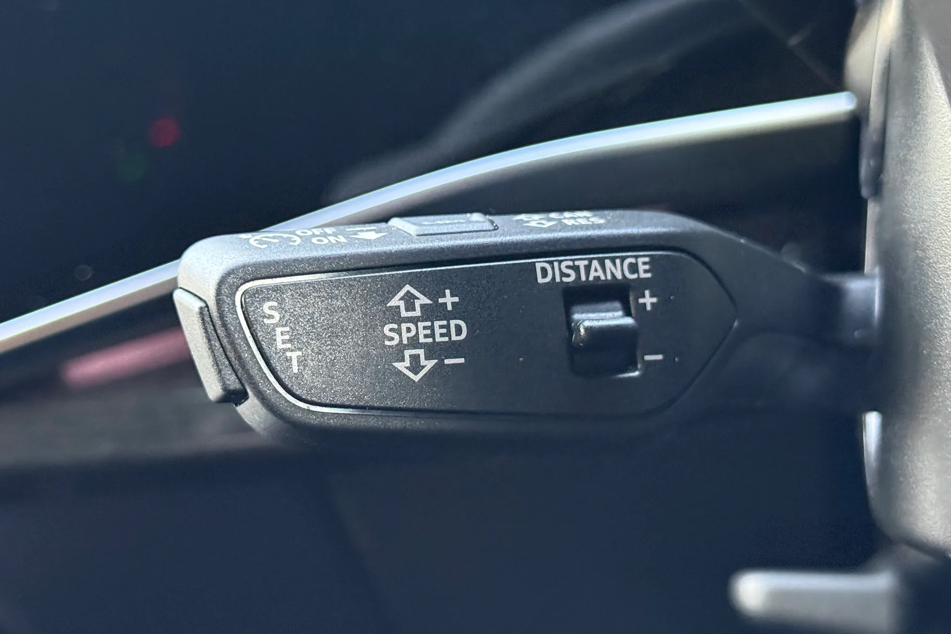 Audi Q7 thumbnail image number 24